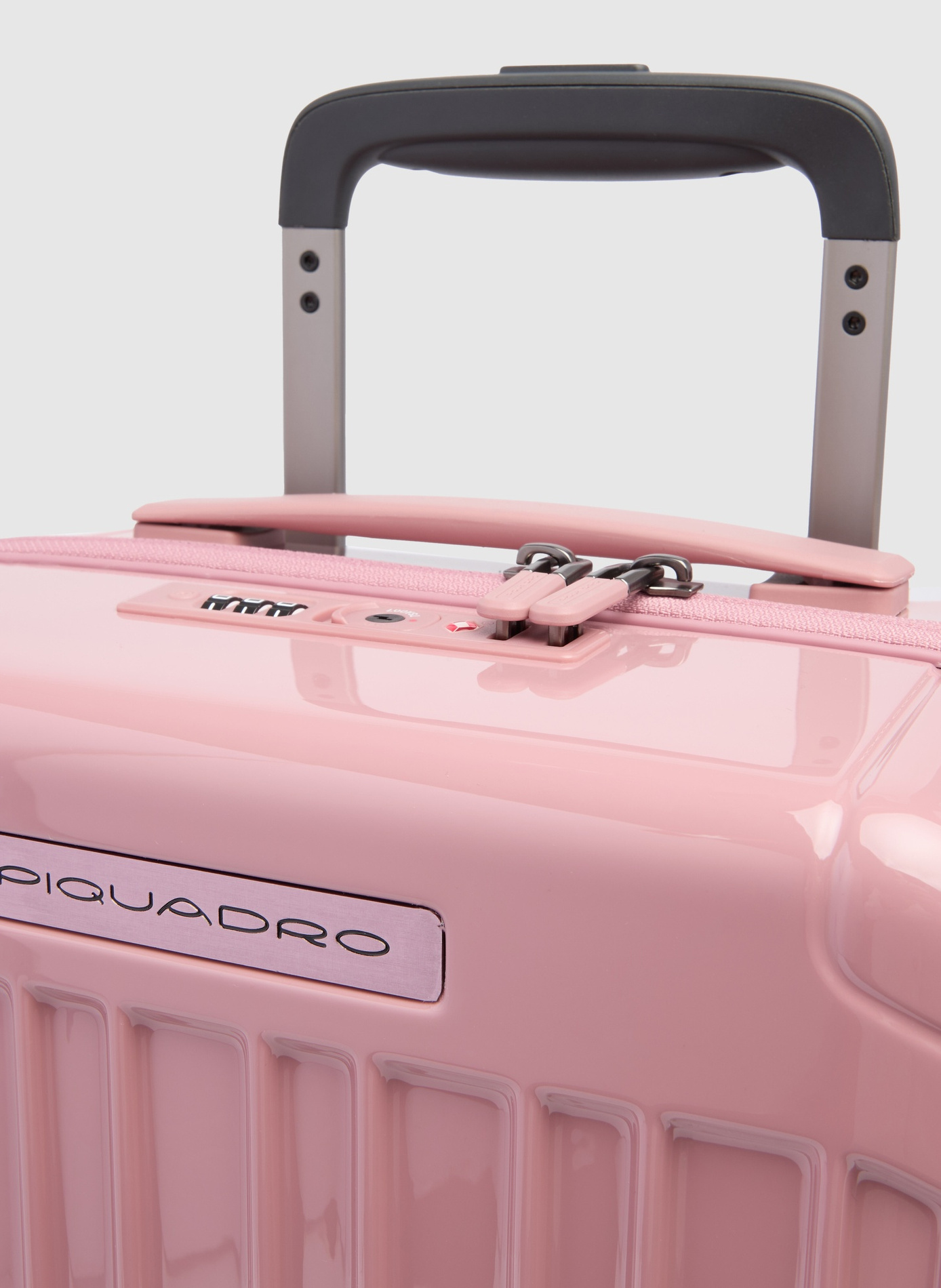 Valise trolley sous-siège à 2 roues PIQUADRO Rose