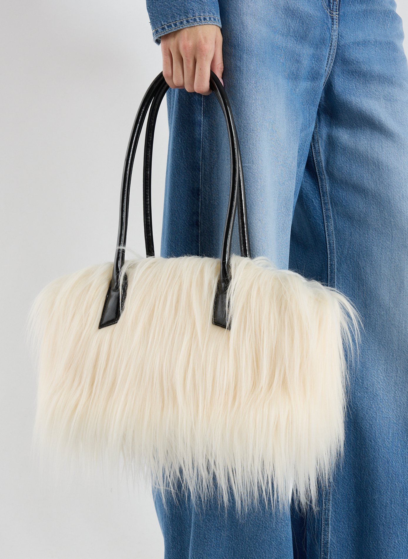 Sac épaule effet fourrure TOPSHOP Blanc
