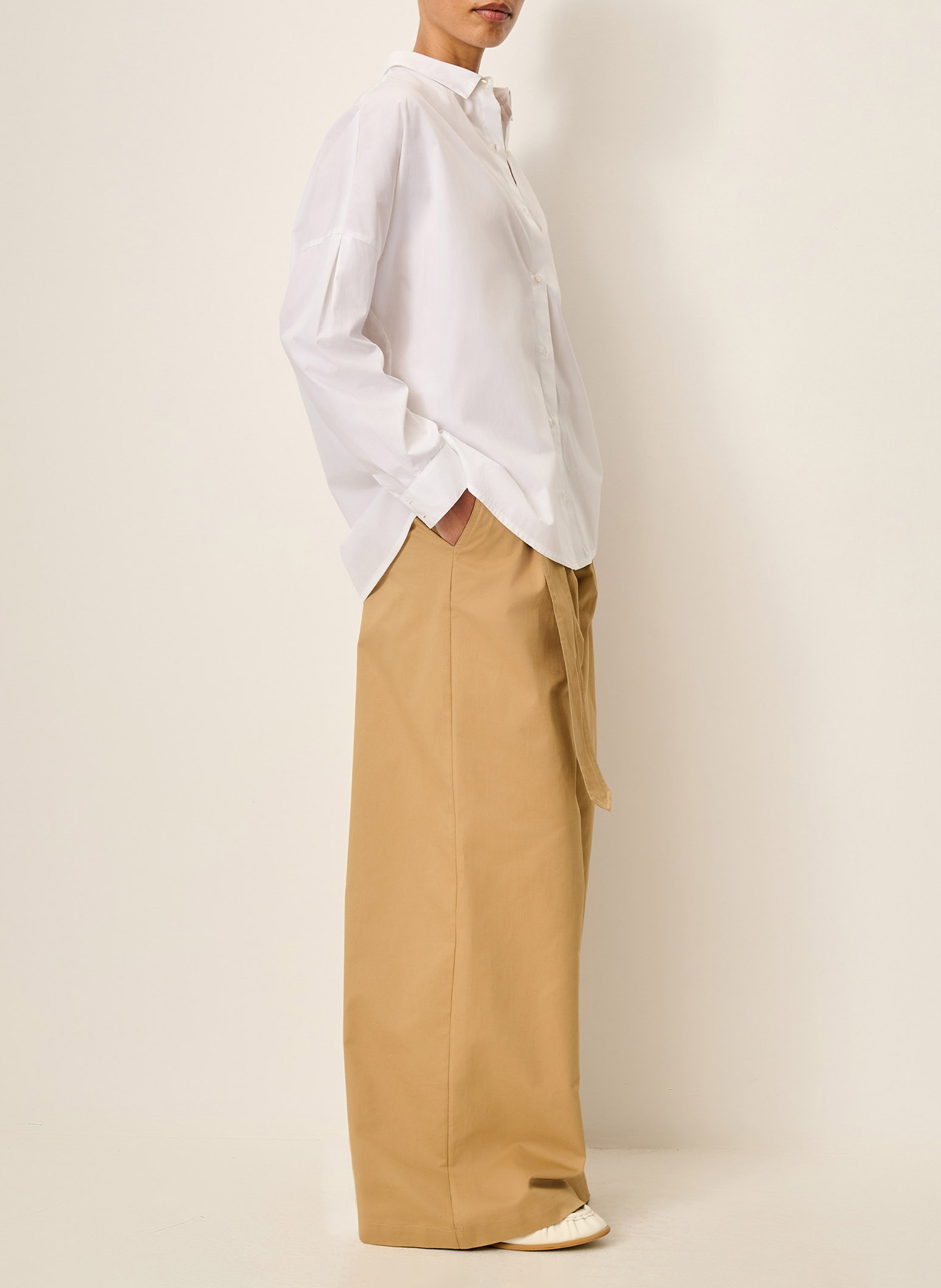 Chemise col classique en coton maemi o SESSUN Blanc
