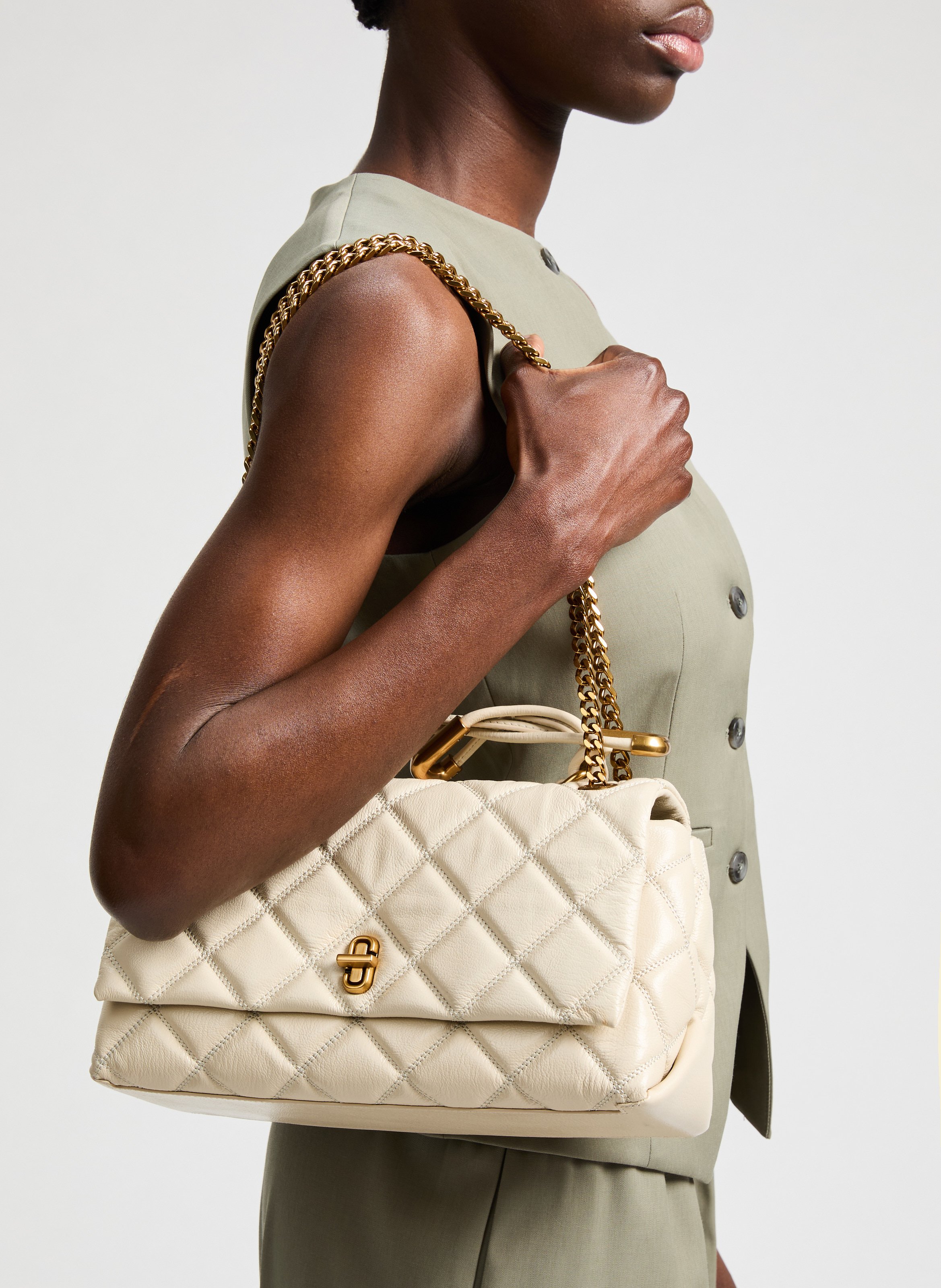 The Quilted Dual Convertible Shoulder Bag MARC JACOBS Beige