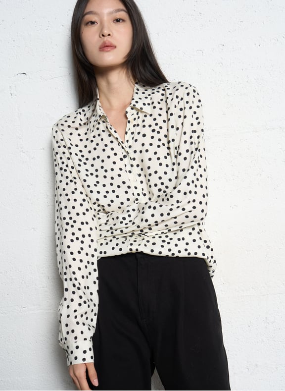 Chemise droite col classique à pois Blanc by IKKS IKKS Chemise droite col classique à pois Blanc