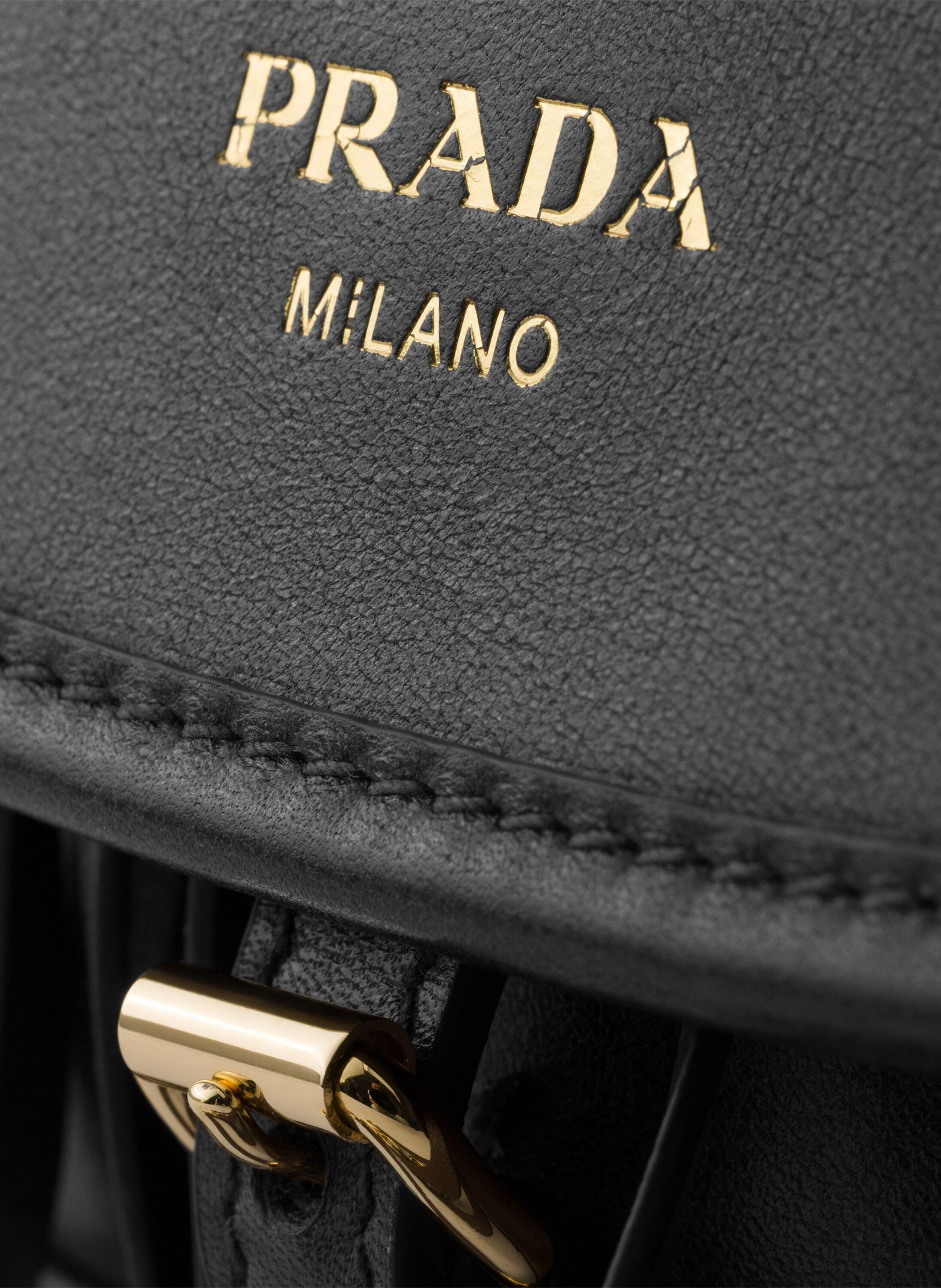 Mini sac porté épaule prada corsaire en cuir vieil PRADA Noir