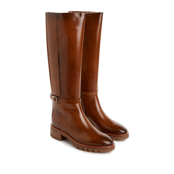 Bottes en cuir patiné