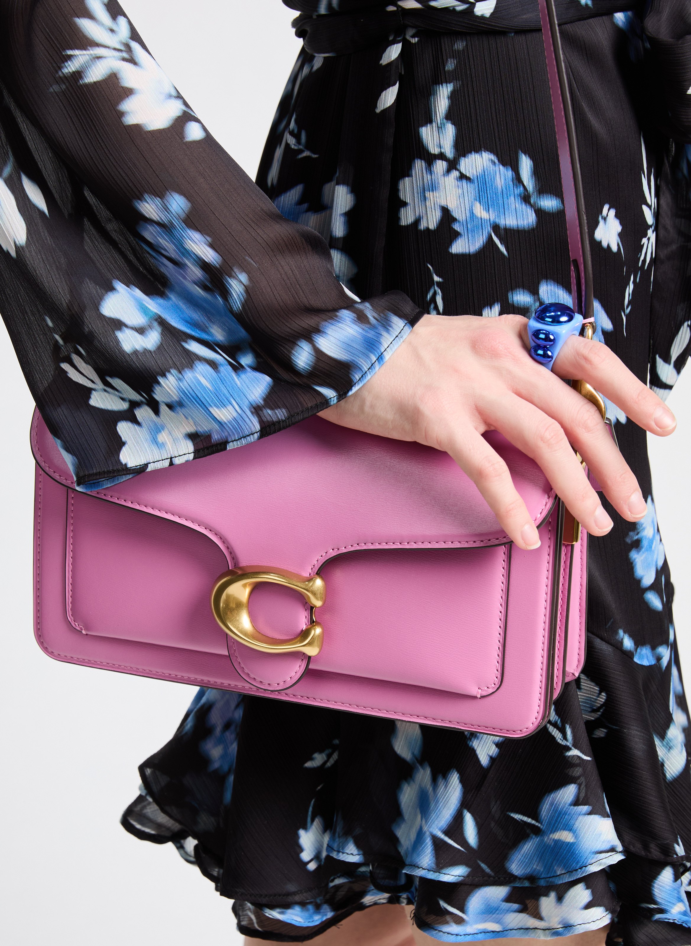 Tabby 26 Handbag COACH Pink