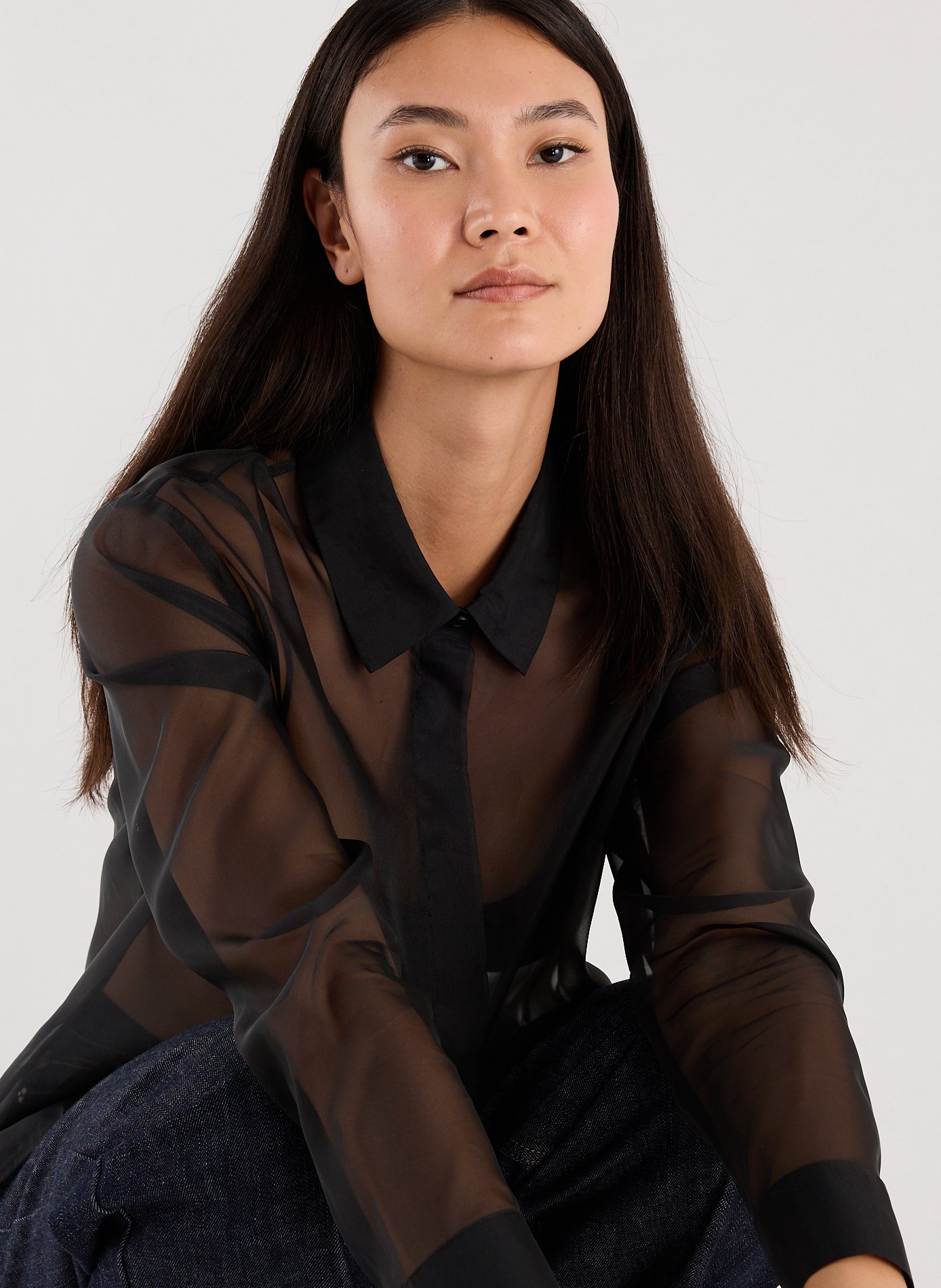 Sheer fluid shirt SAISON 1865 Black