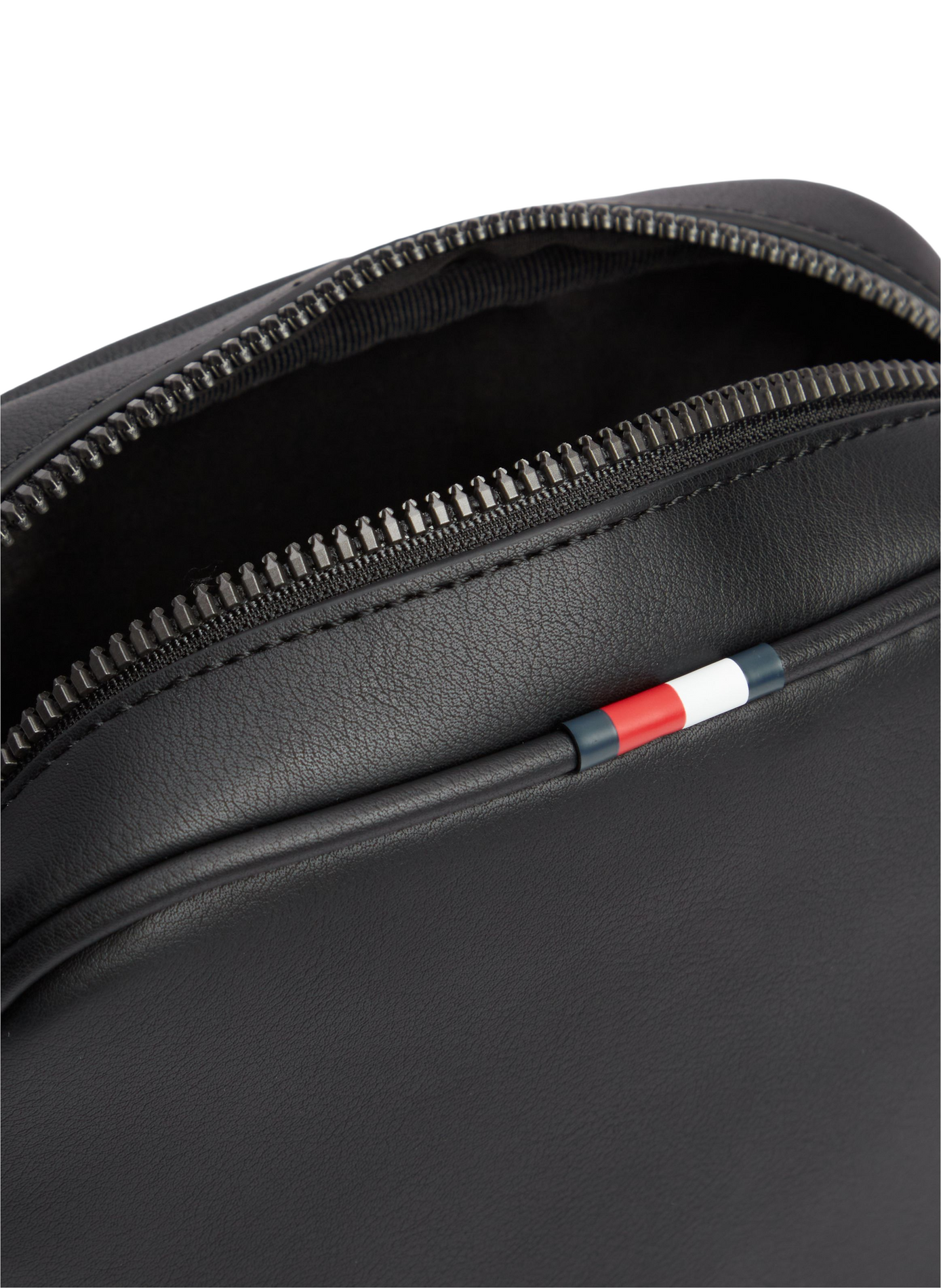 Smooth Zippered Shoulder Bag TOMMY HILFIGER Black