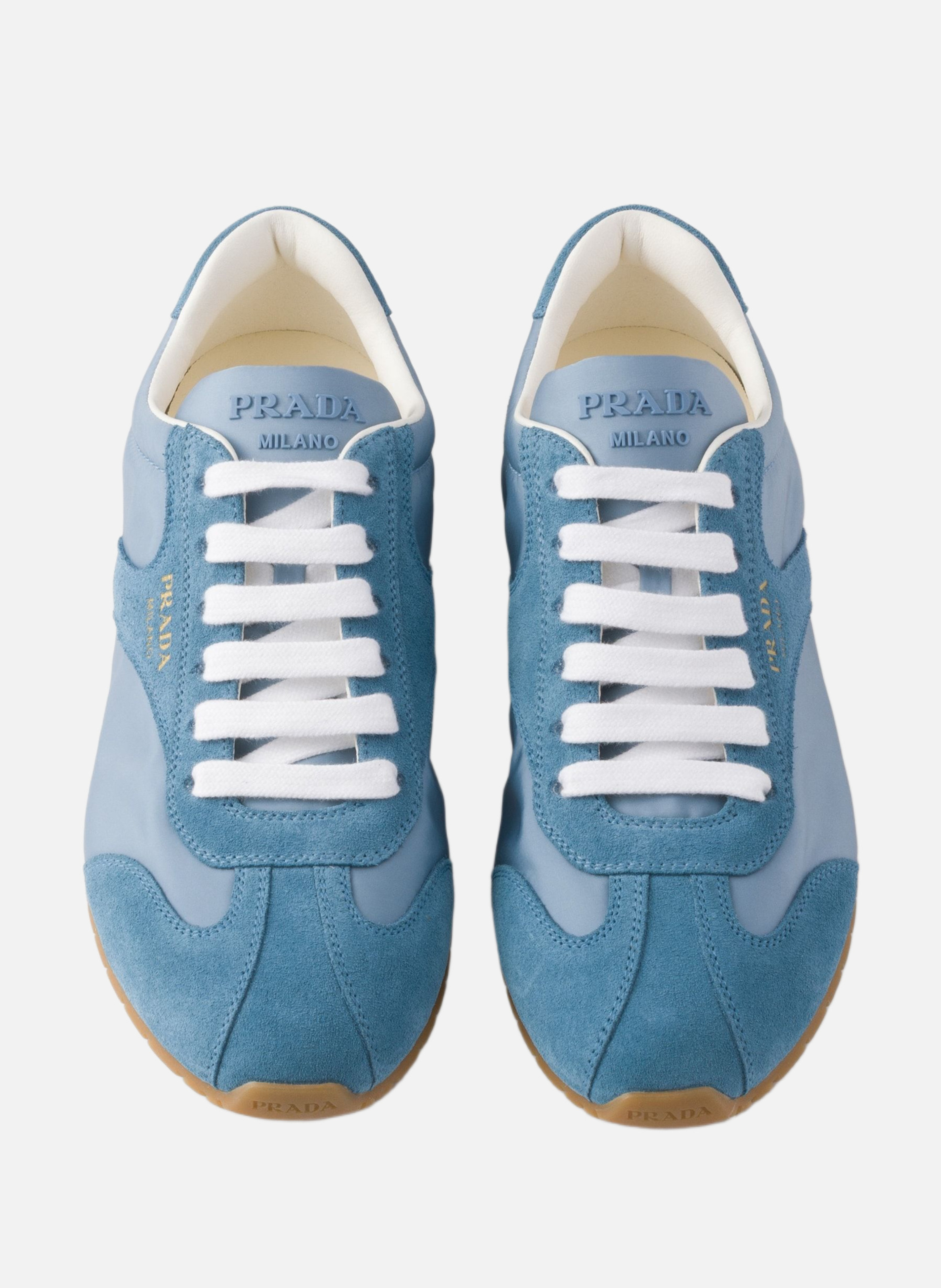 Baskets à lacets en re-nylon et en daim PRADA Bleu