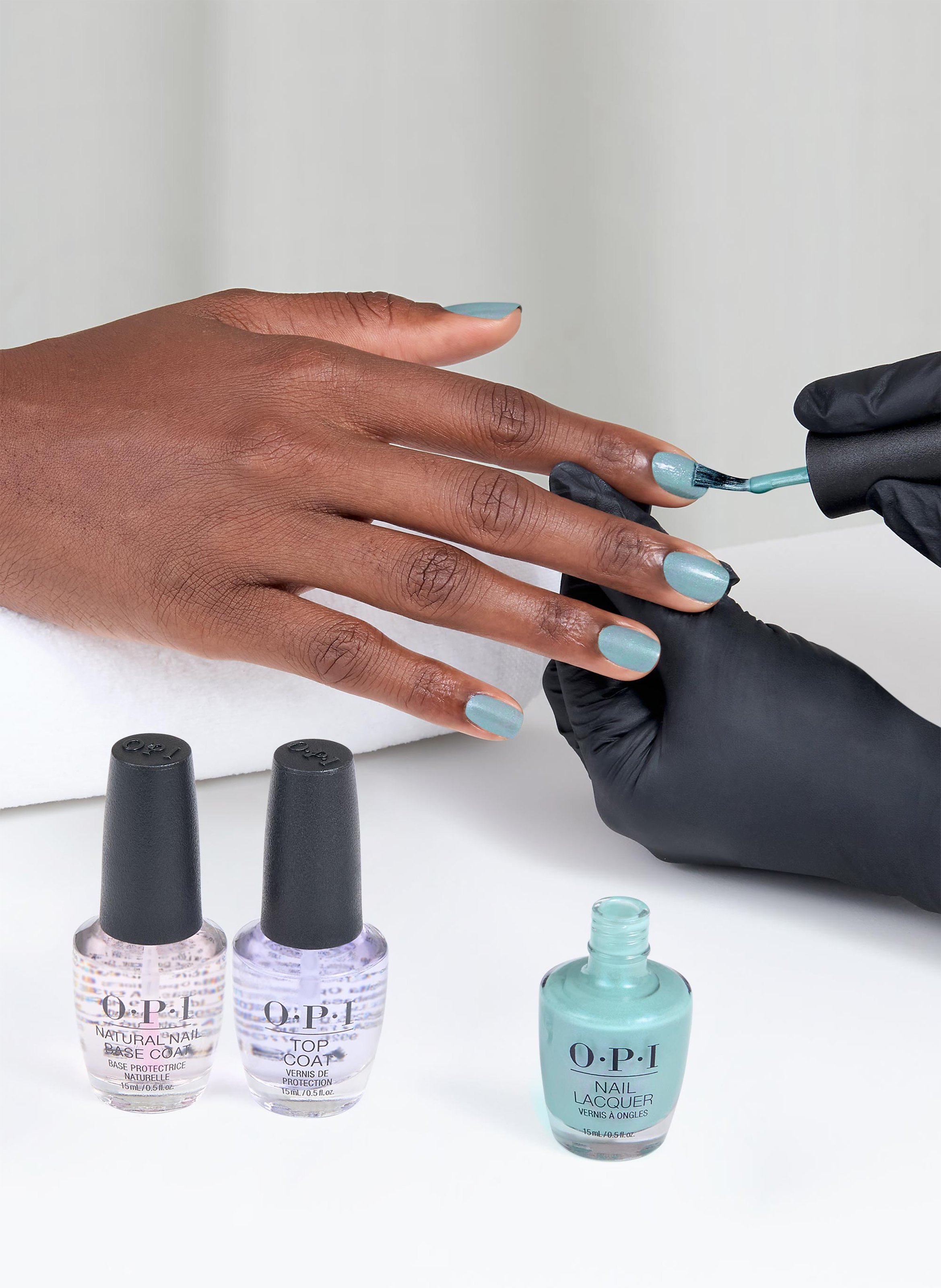 Classic nail polish OPI Nls046