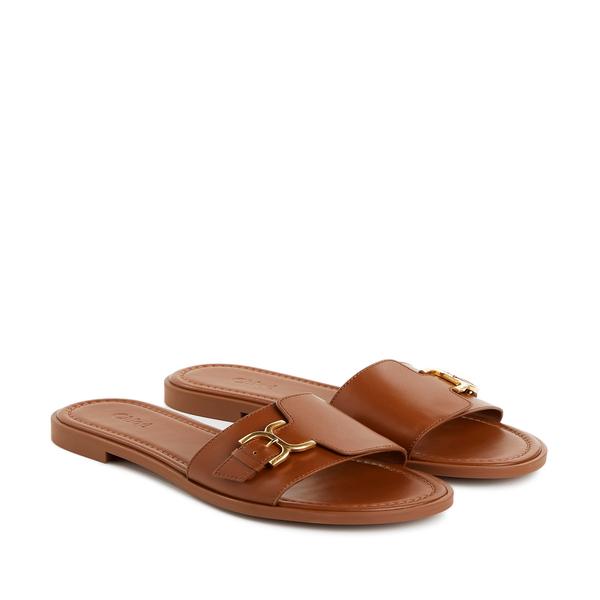 Shop Chloé Flat Sandals With Logo In Brown