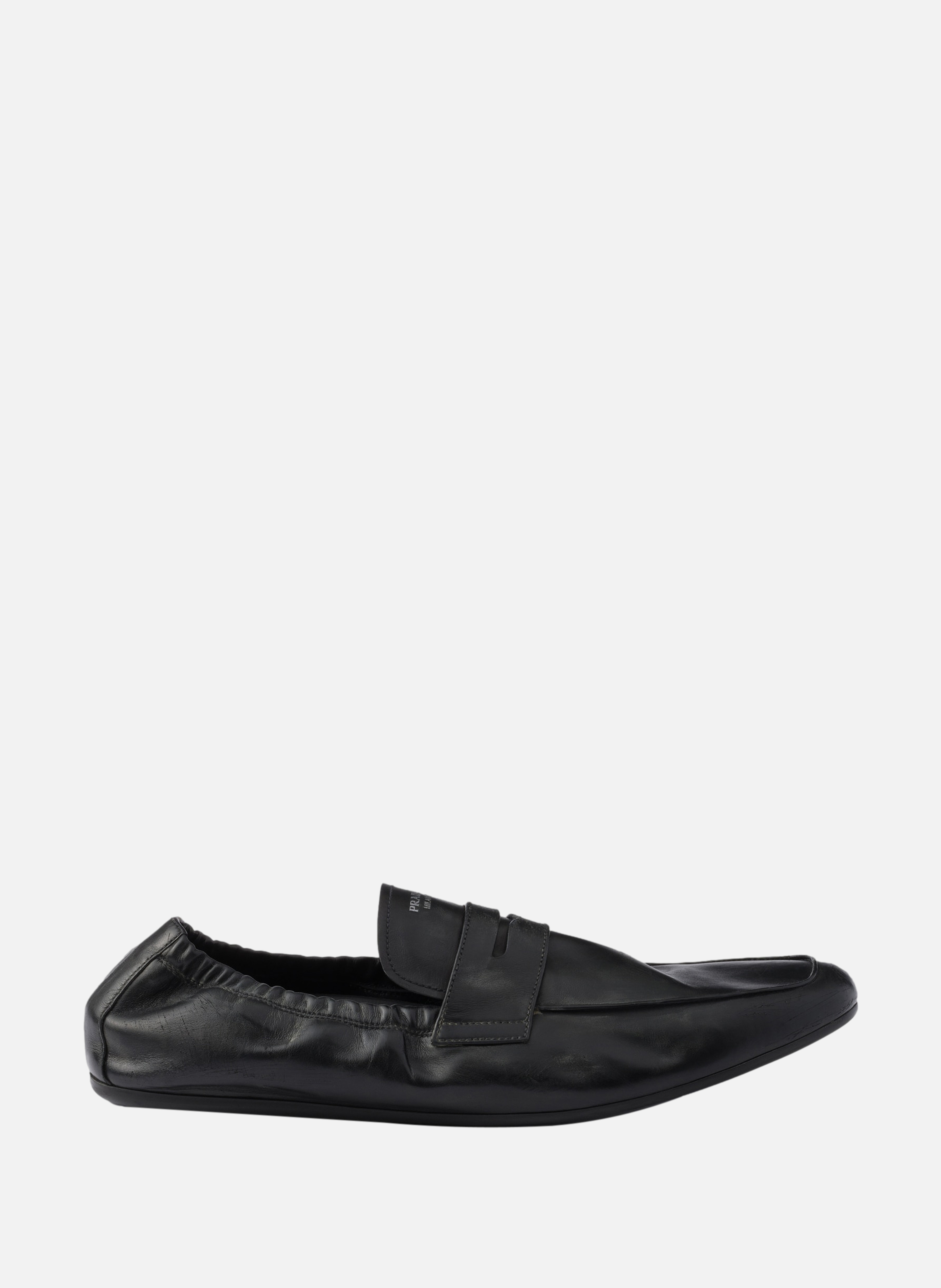 Mocassins en cuir effet vieilli shuffle PRADA Noir