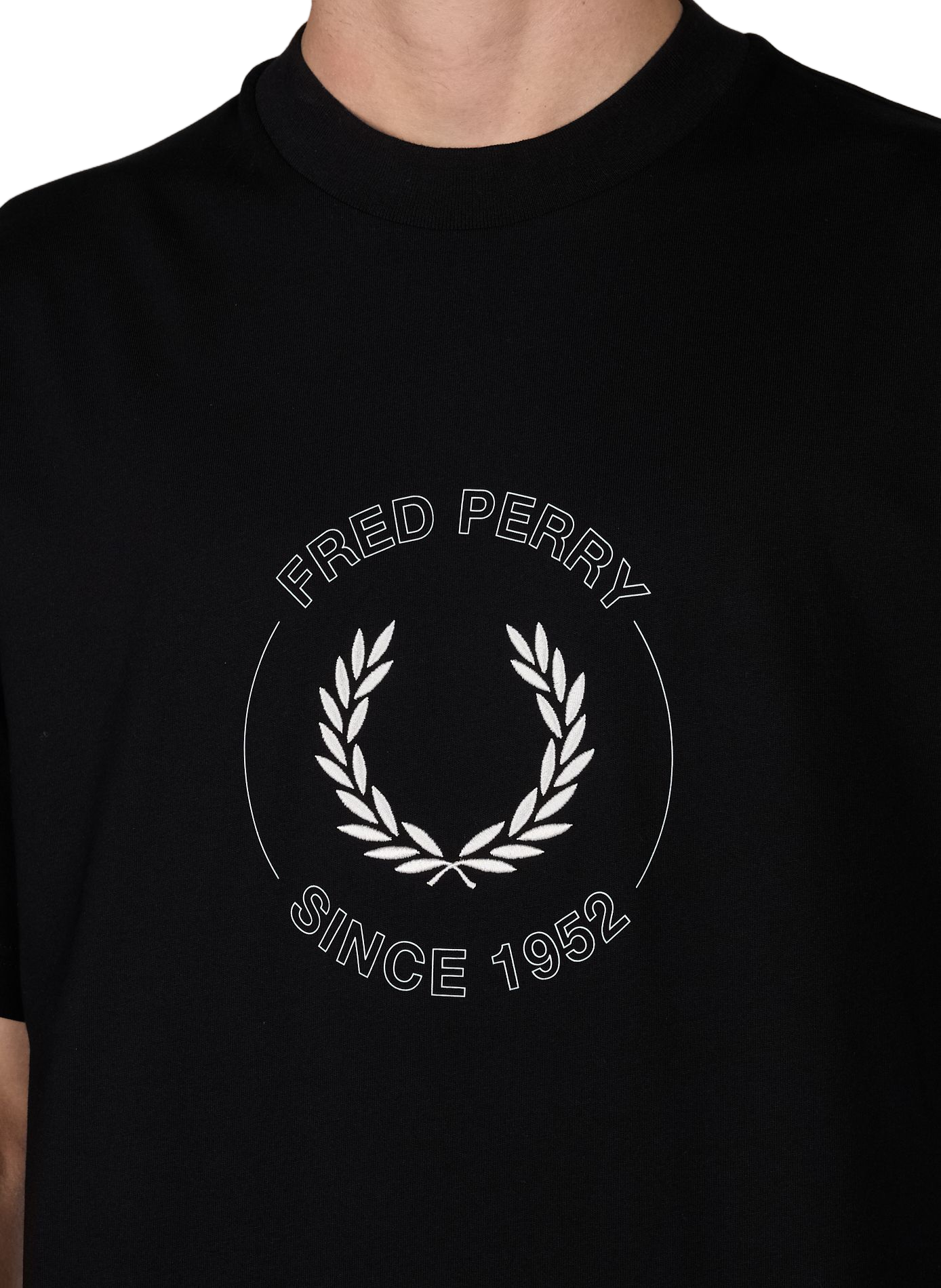 Embroidered cotton logo T-shirt FRED PERRY Black