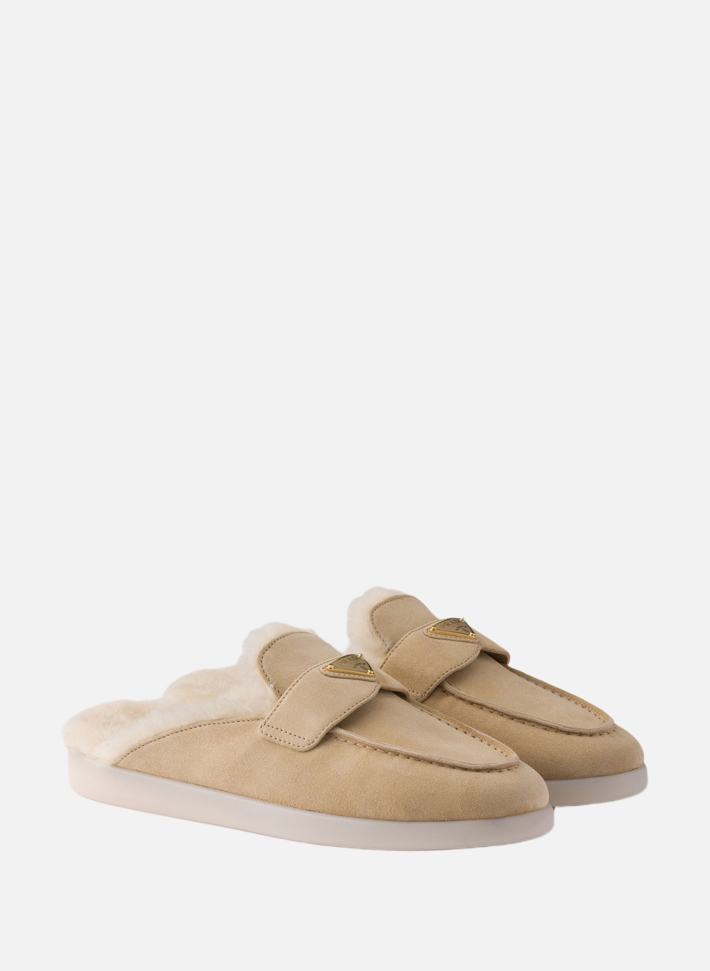 Mules en veau velours et shearling PRADA Beige