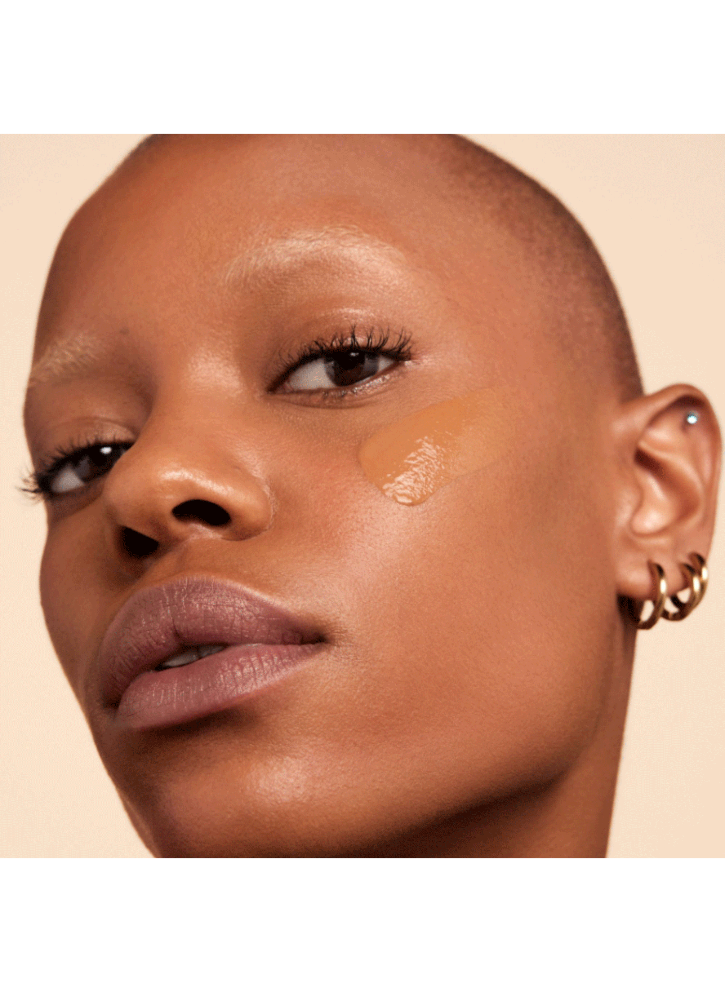 Yves Saint Laurent 24h full-coverage luminous matt foundation Dw4