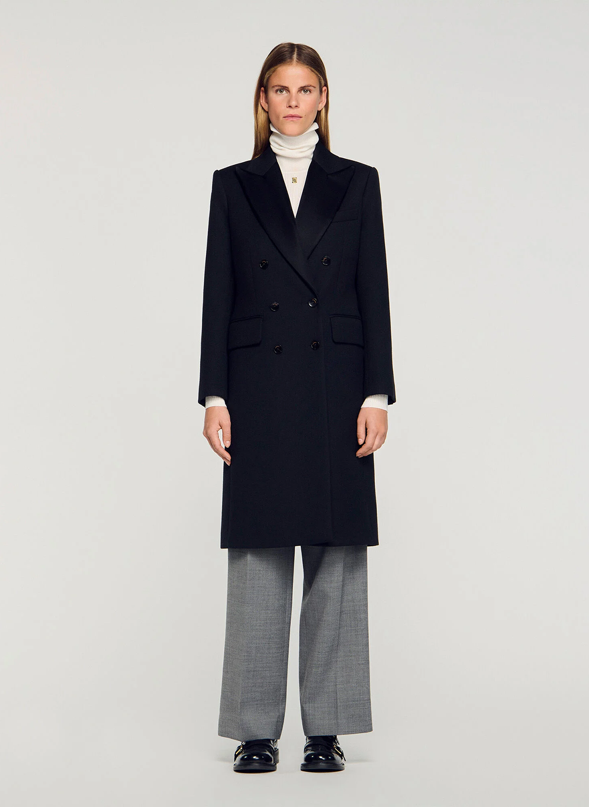 Manteau long droit à revers satiné SANDRO Noir