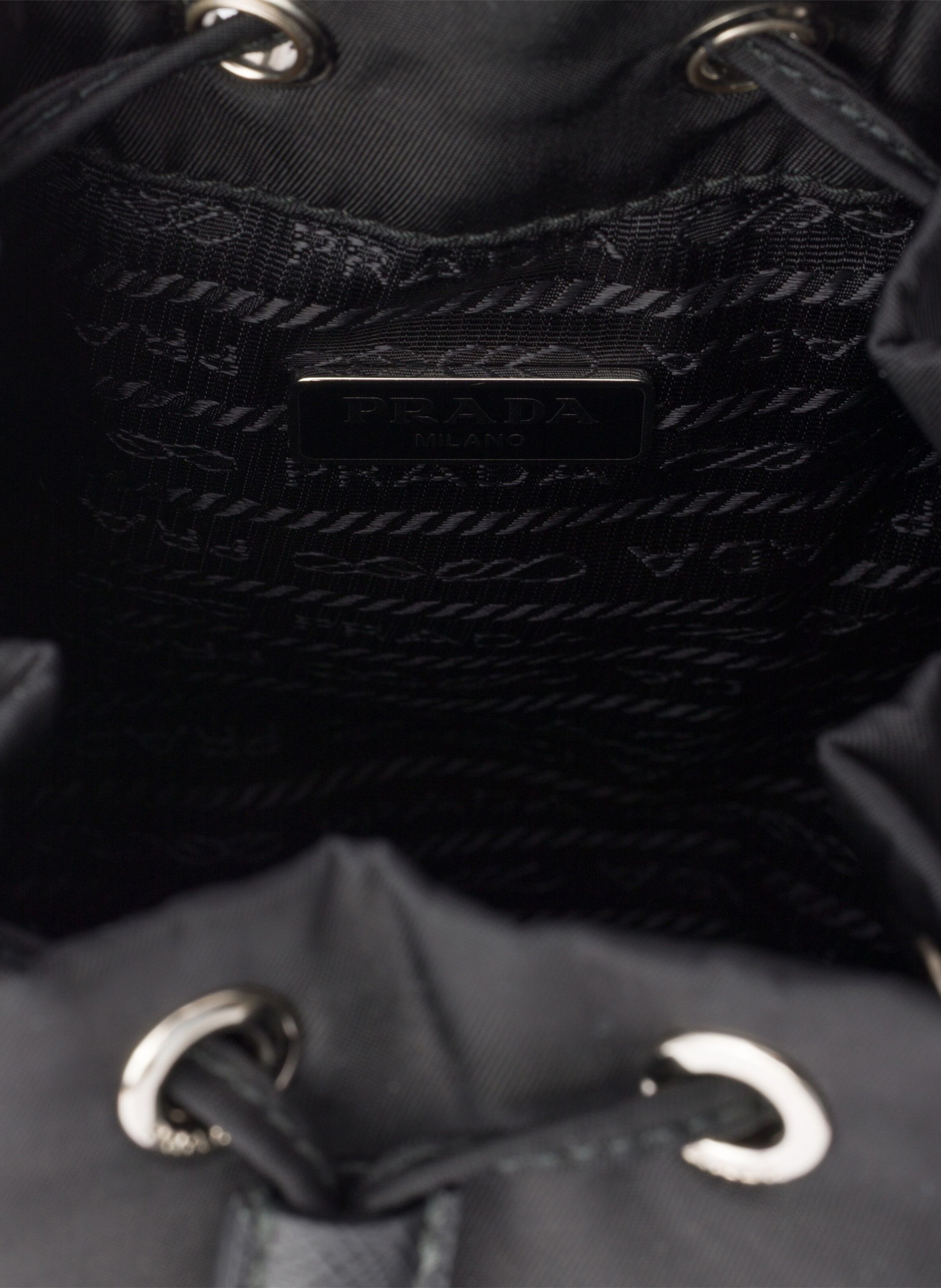 Pochette en re-nylon PRADA Noir