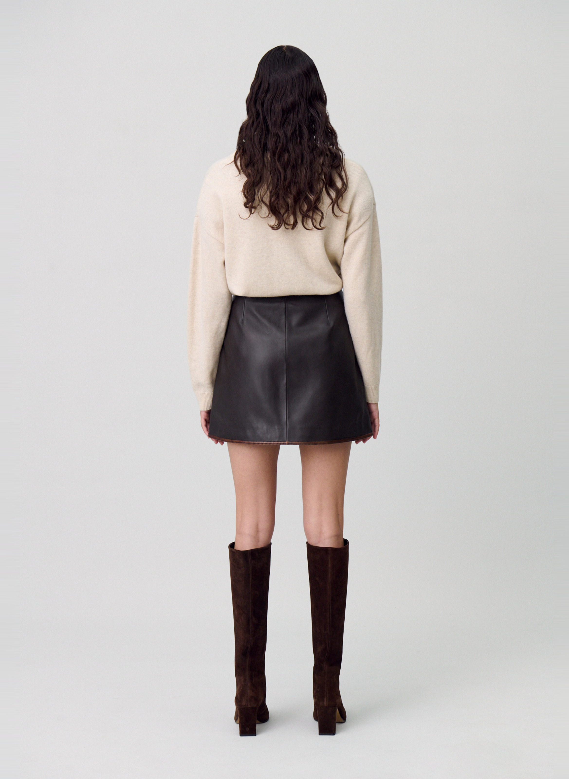 Jupe courte unie en cuir CLAUDIE PIERLOT Marron