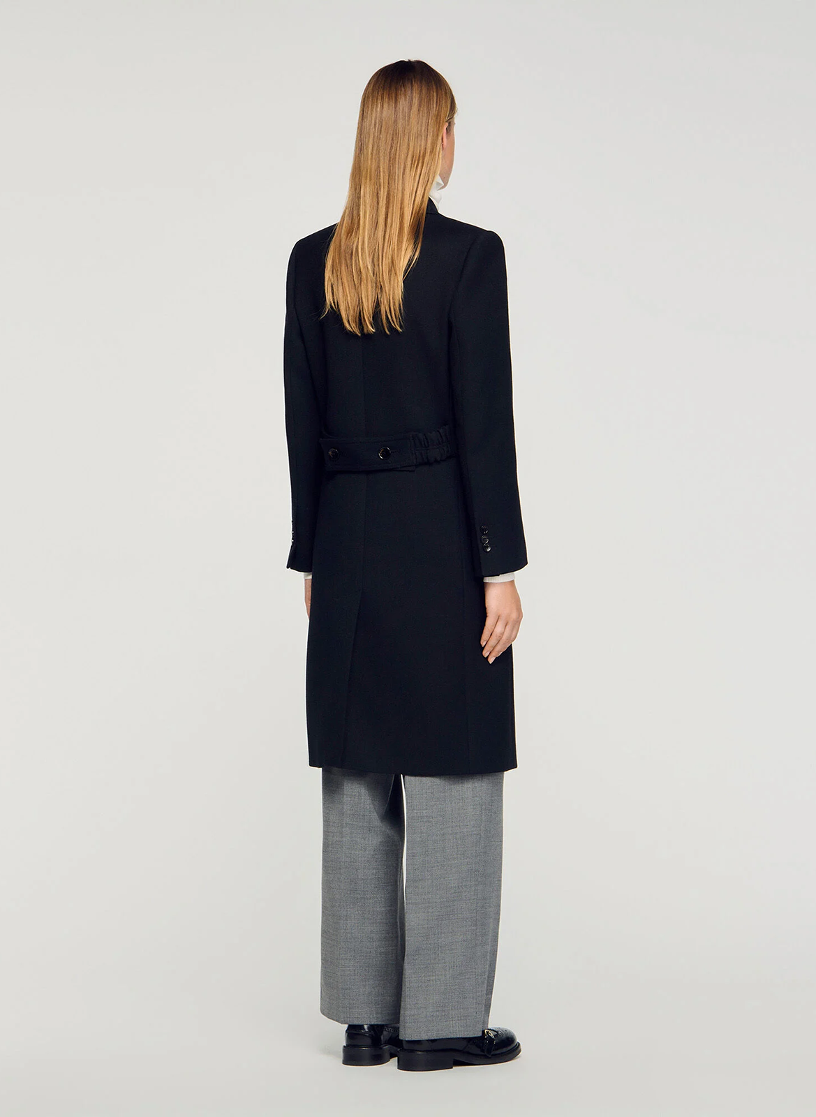 Manteau long droit à revers satiné SANDRO Noir
