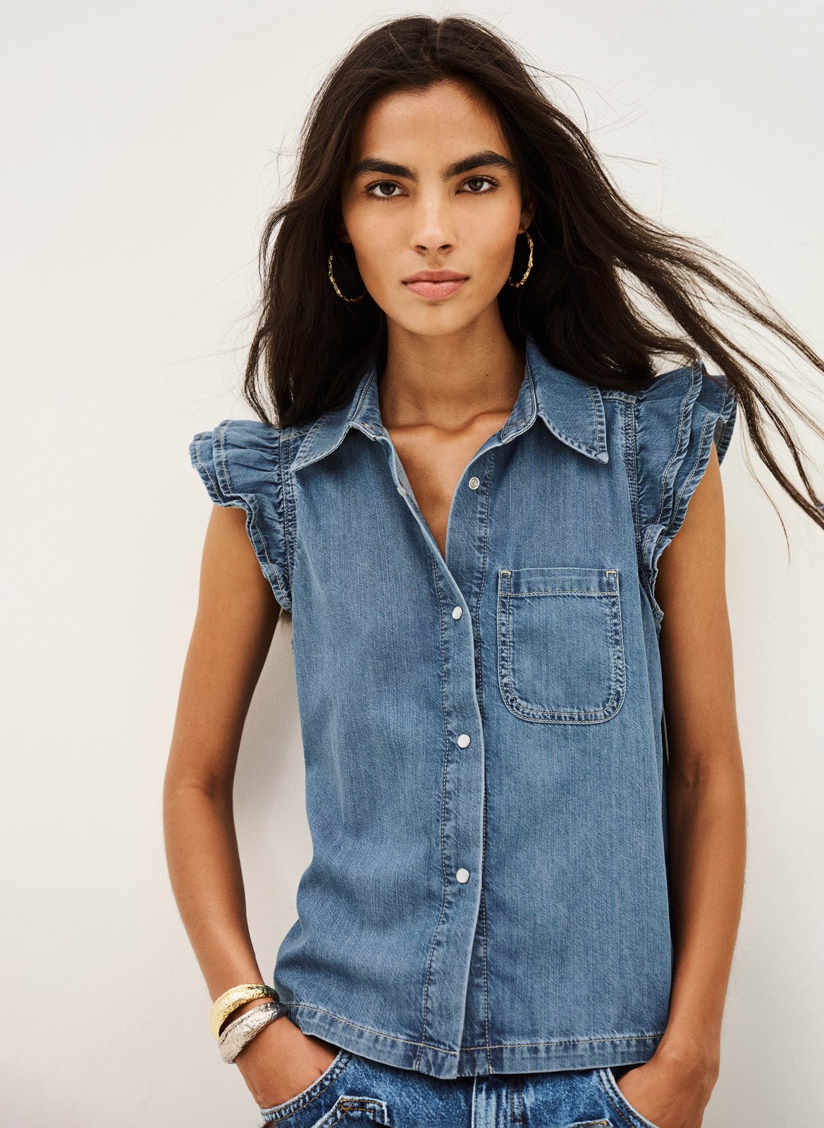 Mouwloze knoopjesblouse van denim yoyo BA&SH Blauw