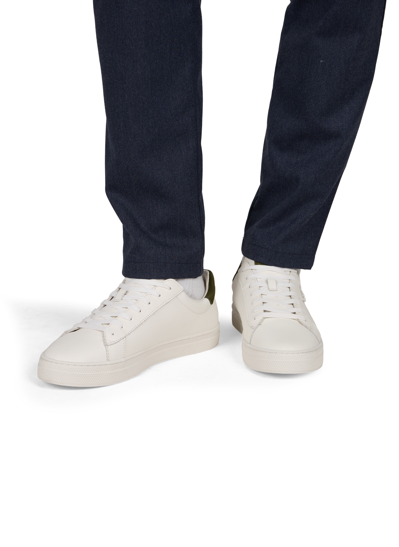 Low-top leather sneakers SCHMOOVE White