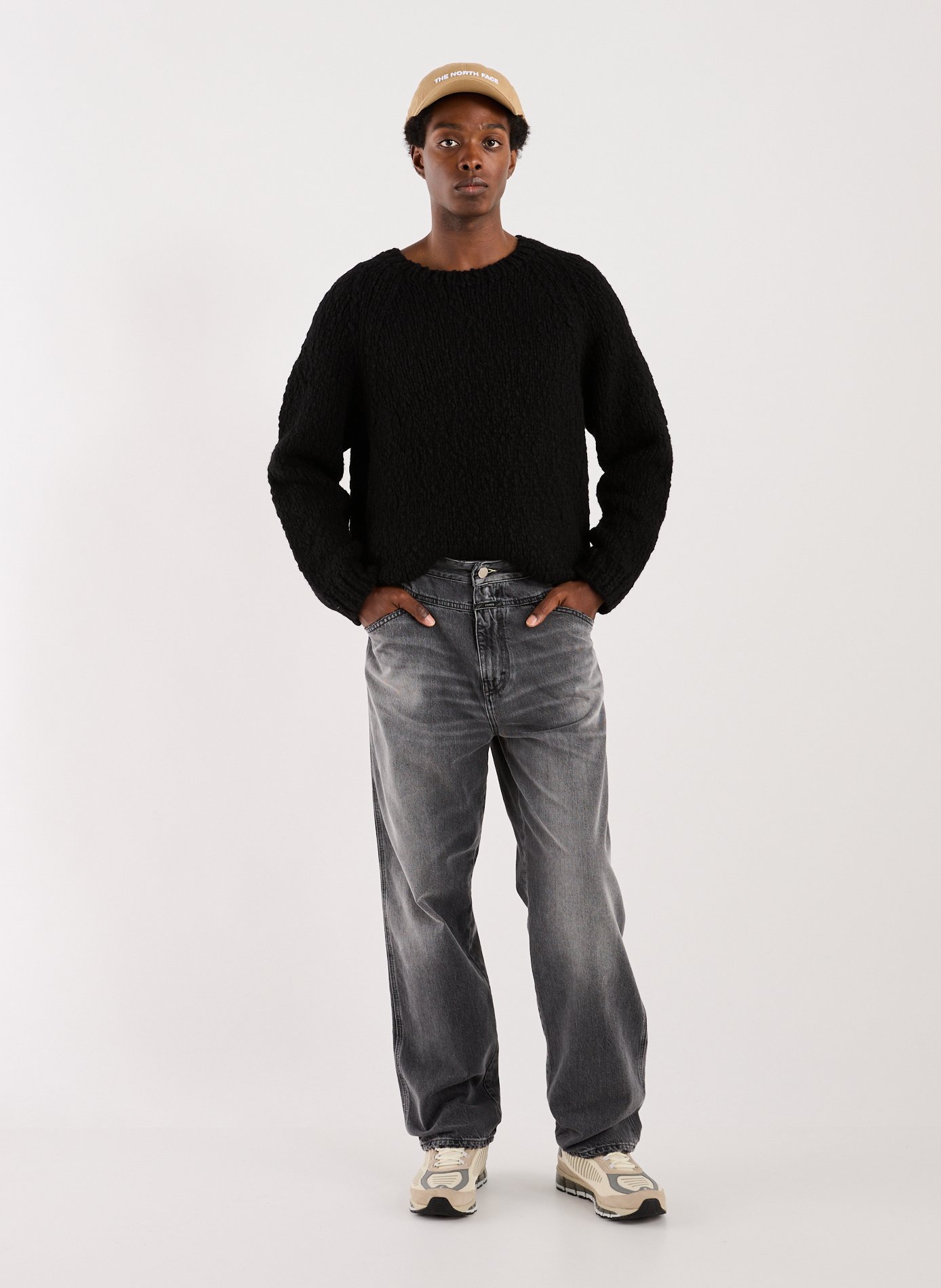 Pull col rond en laine mélangée CLOSED Noir