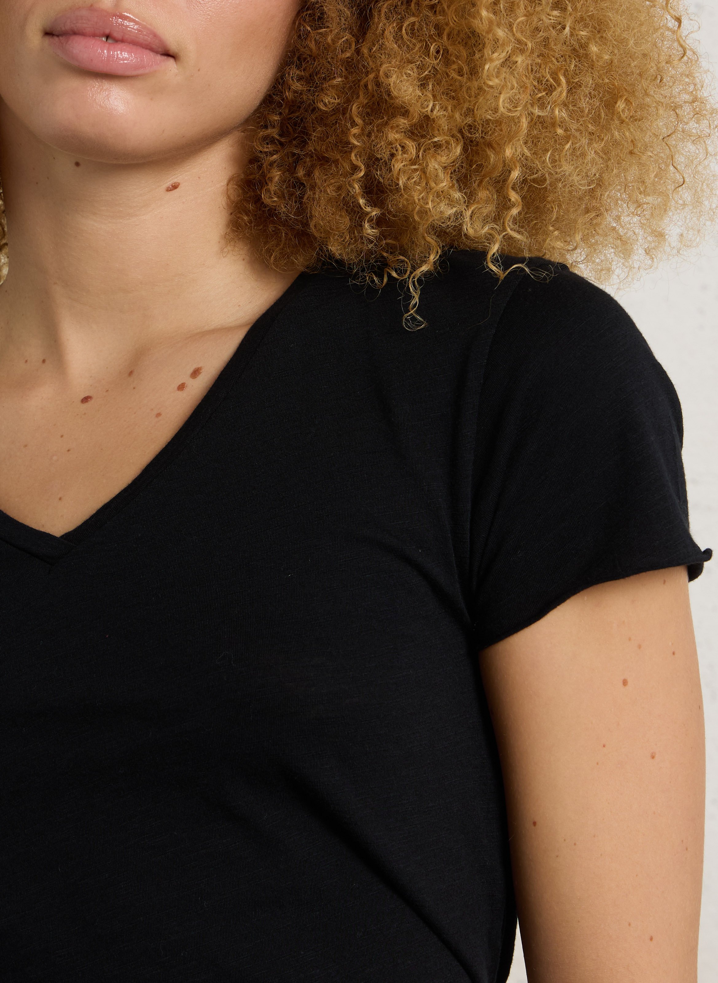 Tee-shirt col v en coton mélangé jacksonville AMERICAN VINTAGE Noir