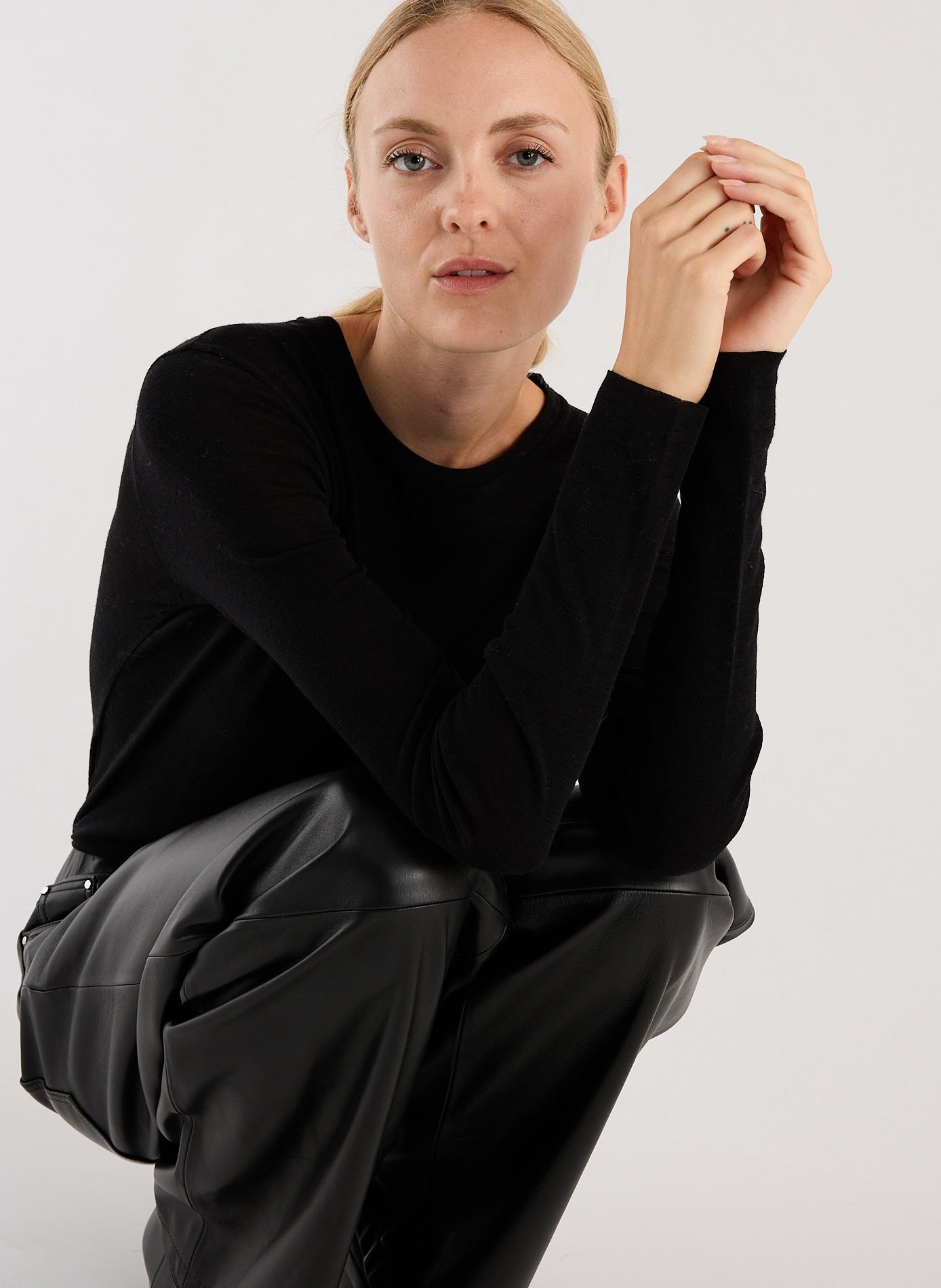 Fine wool jumper SAISON 1865 Black