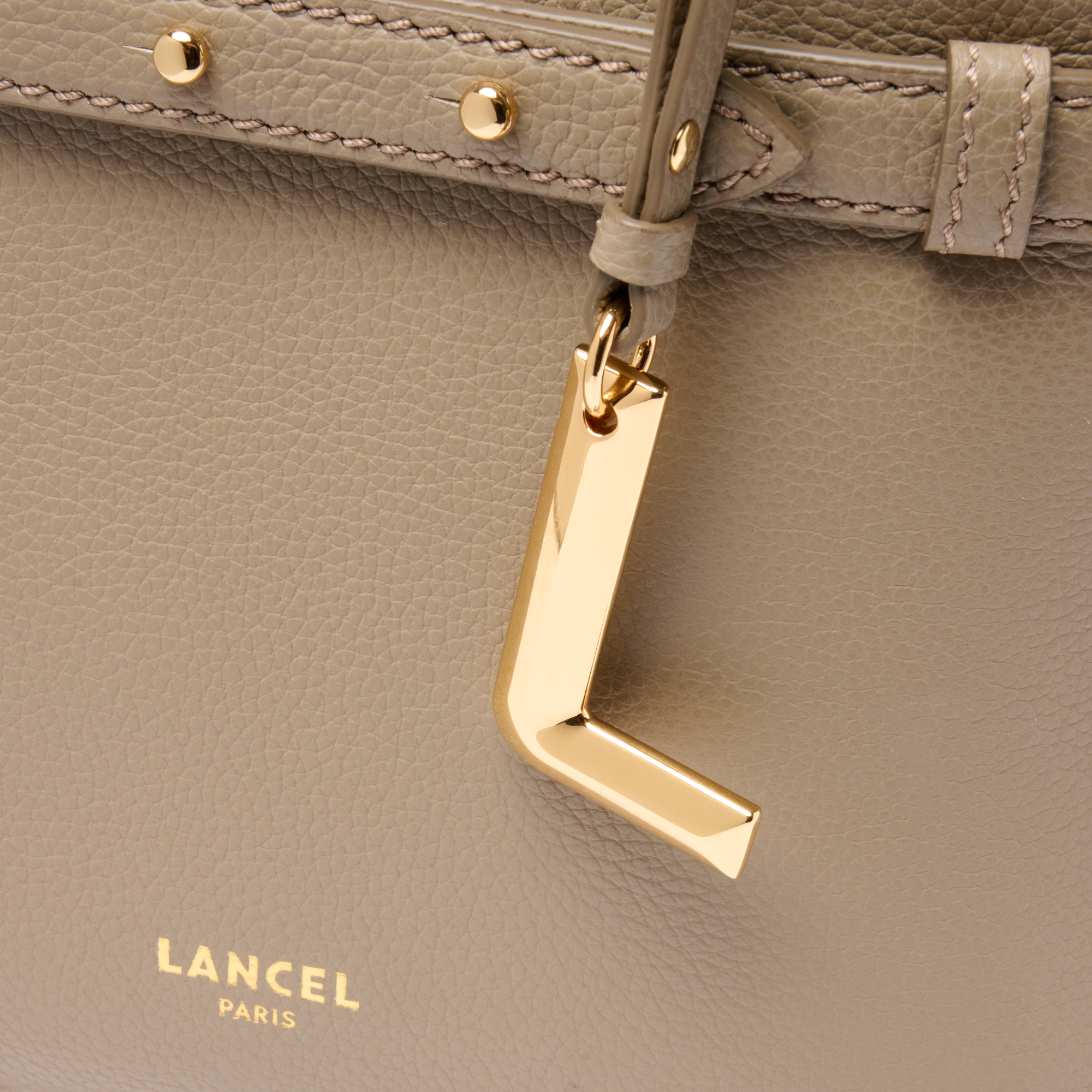 Sac carryall zippé s faubourg de lancel en cuir LANCEL Beige