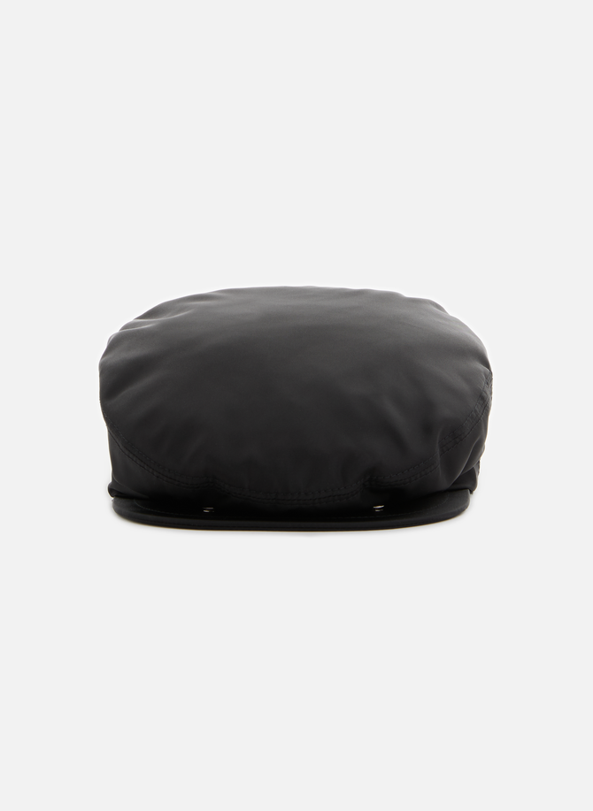 قبعة من مادة البولي أميد المُعاد تدويرها PRADA