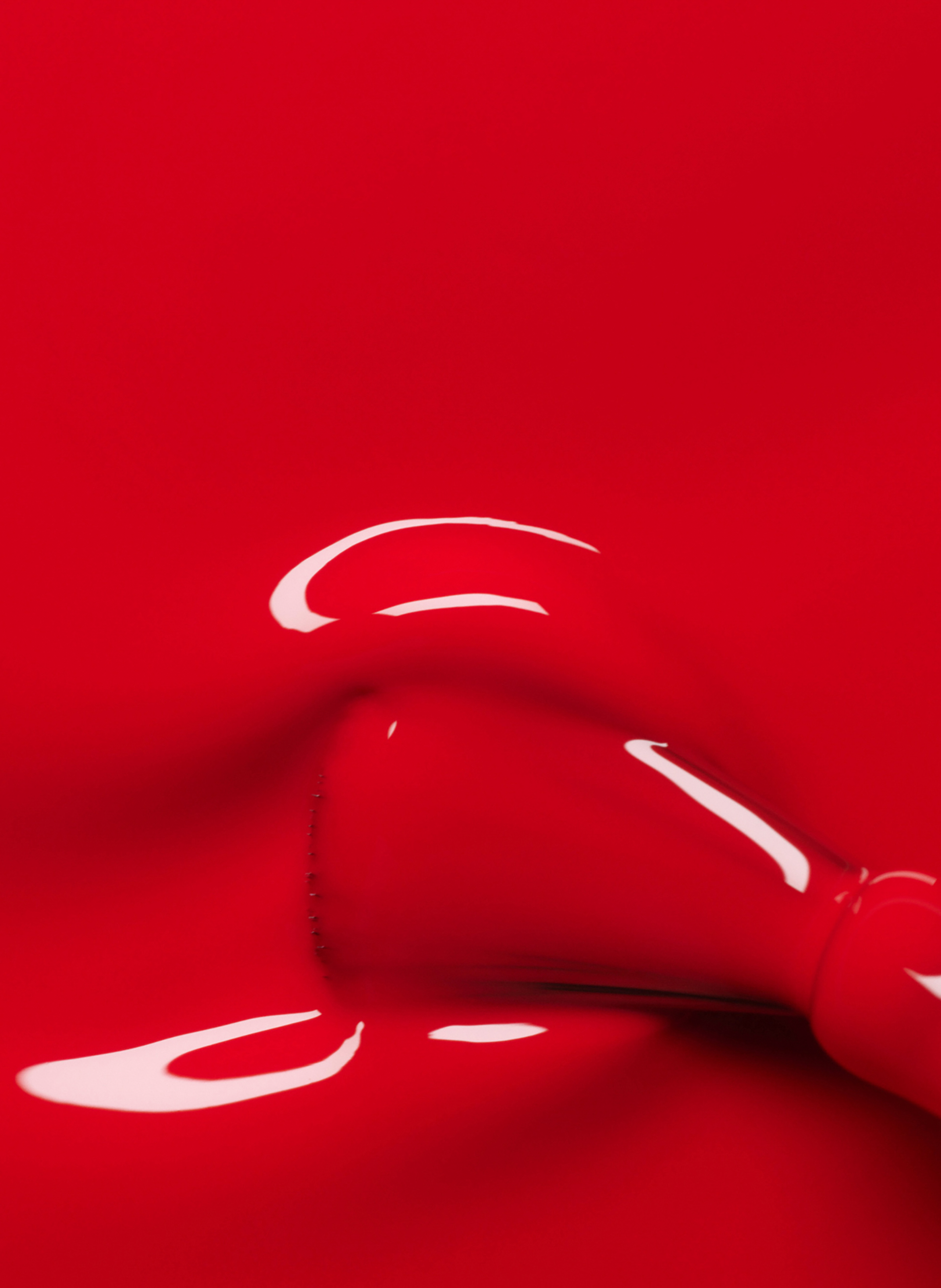 Green Nail Polish MANUCURIST Poppy red