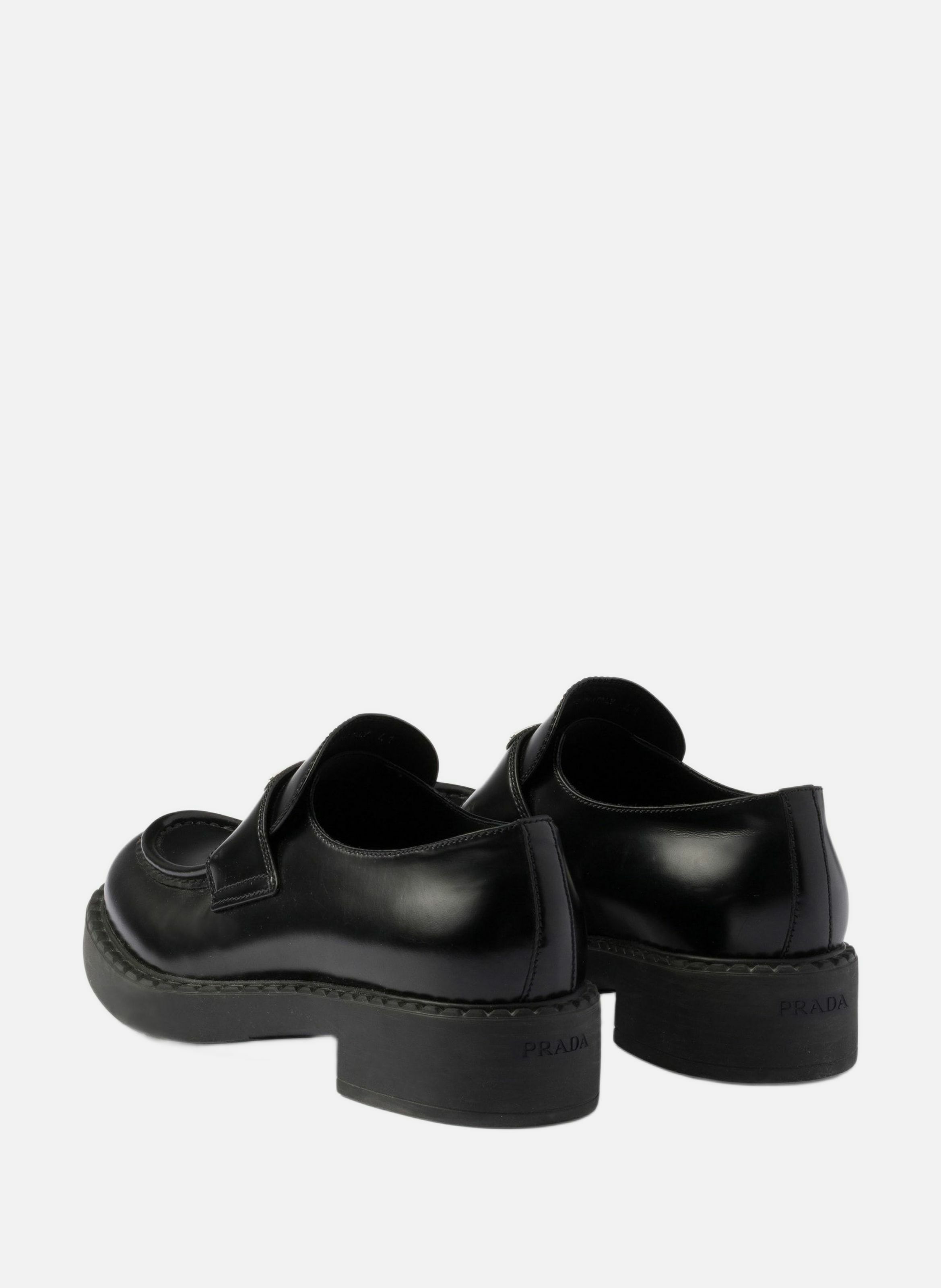 Mocassins chocolate en cuir brossé PRADA Noir