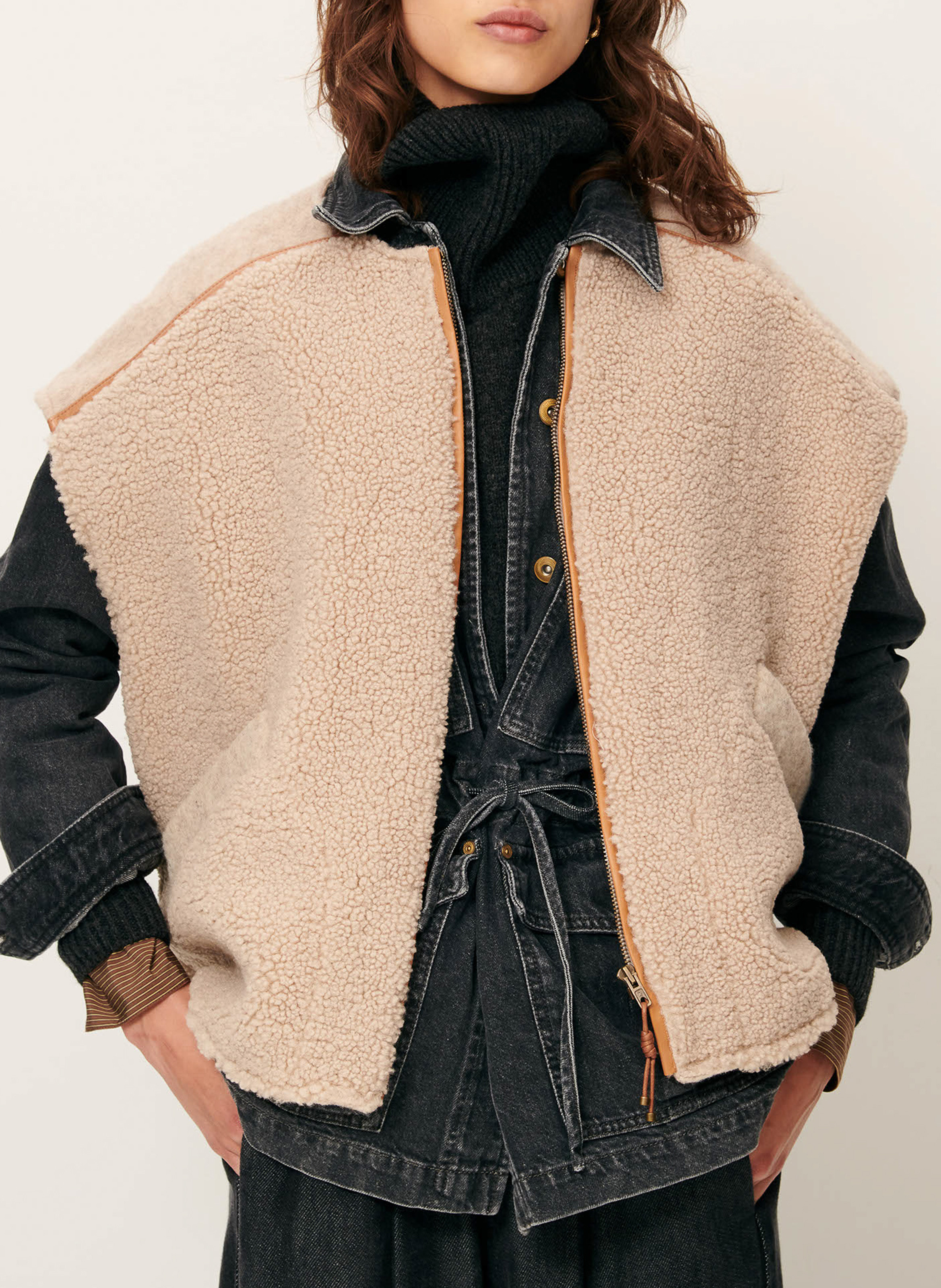 Veste sans manches zippée en fourrure bouclée mounty SESSUN Beige