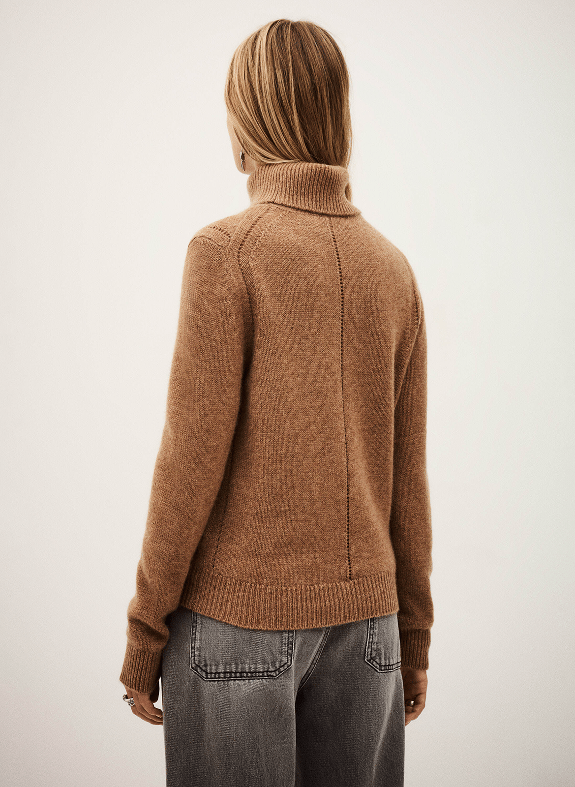 Pull droit col roulé en cachemire chalie BA&SH Marron