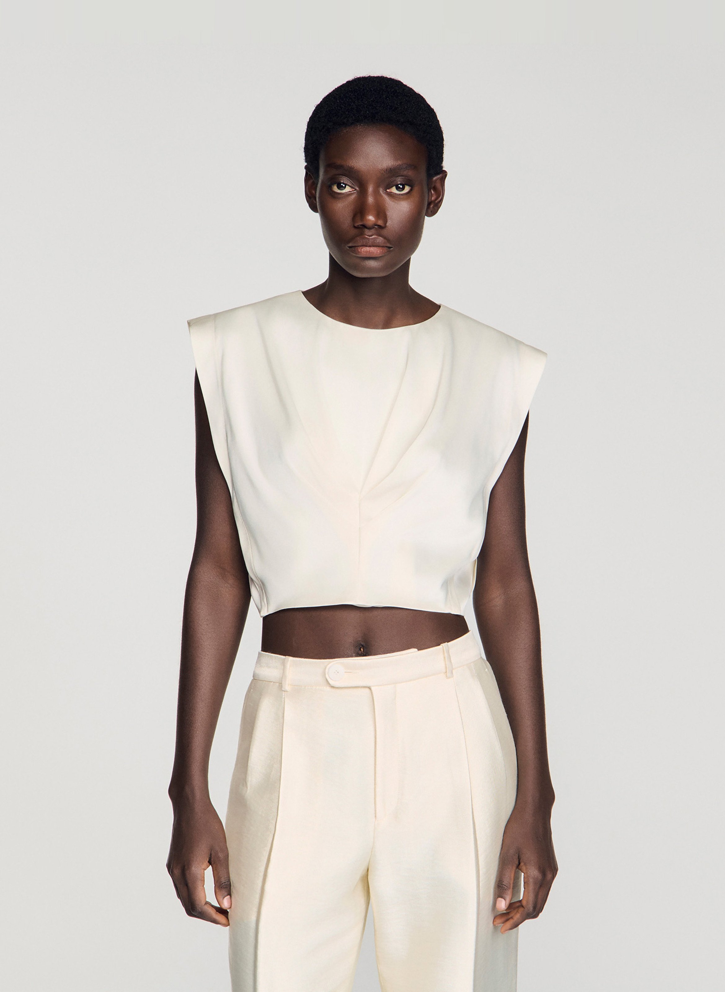 Top droit col rond satiné SANDRO Beige