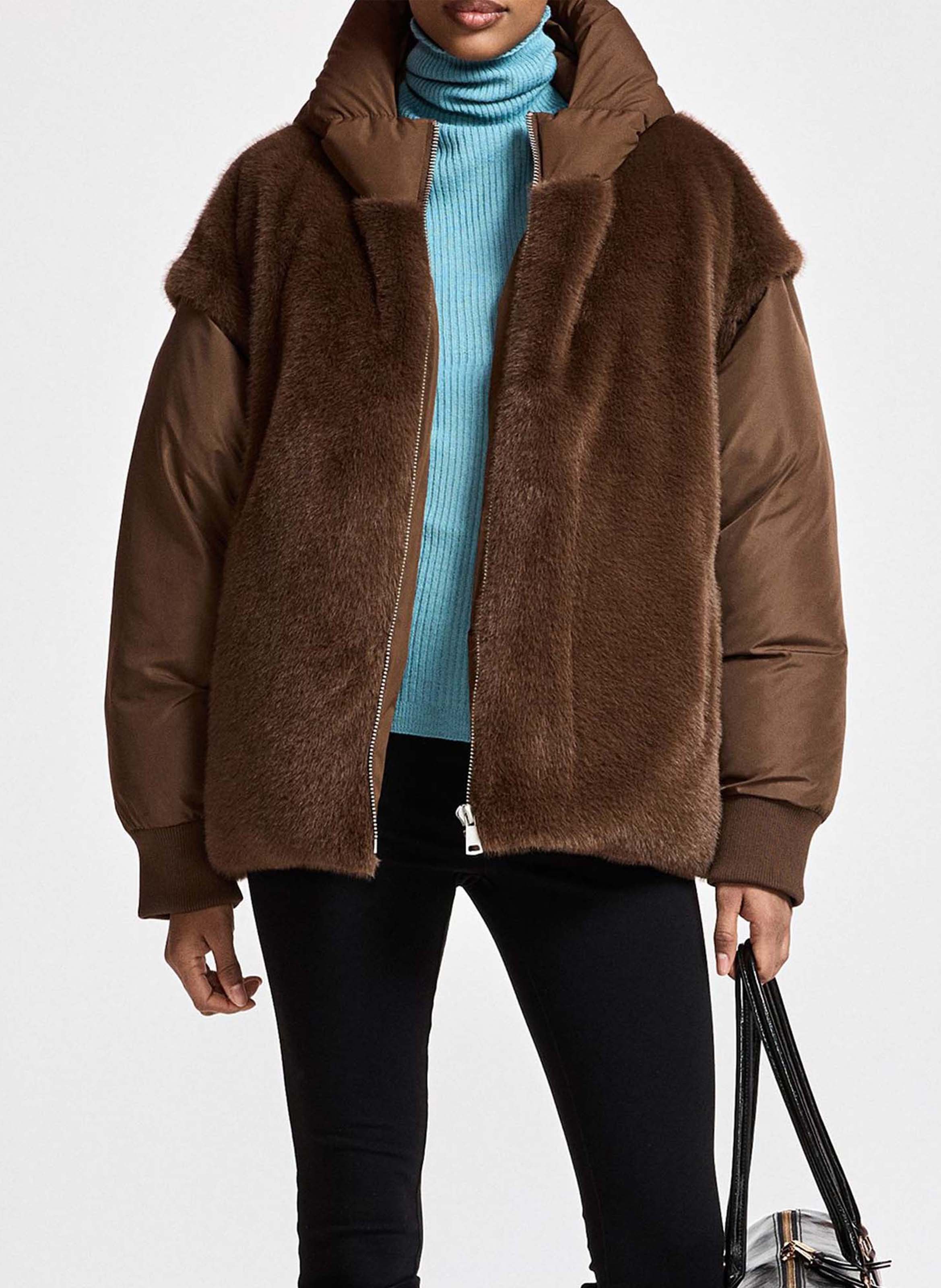 Veste oversize matelassée à fourrure synthétique kbeauty ESSENTIEL ANTWERP Marron