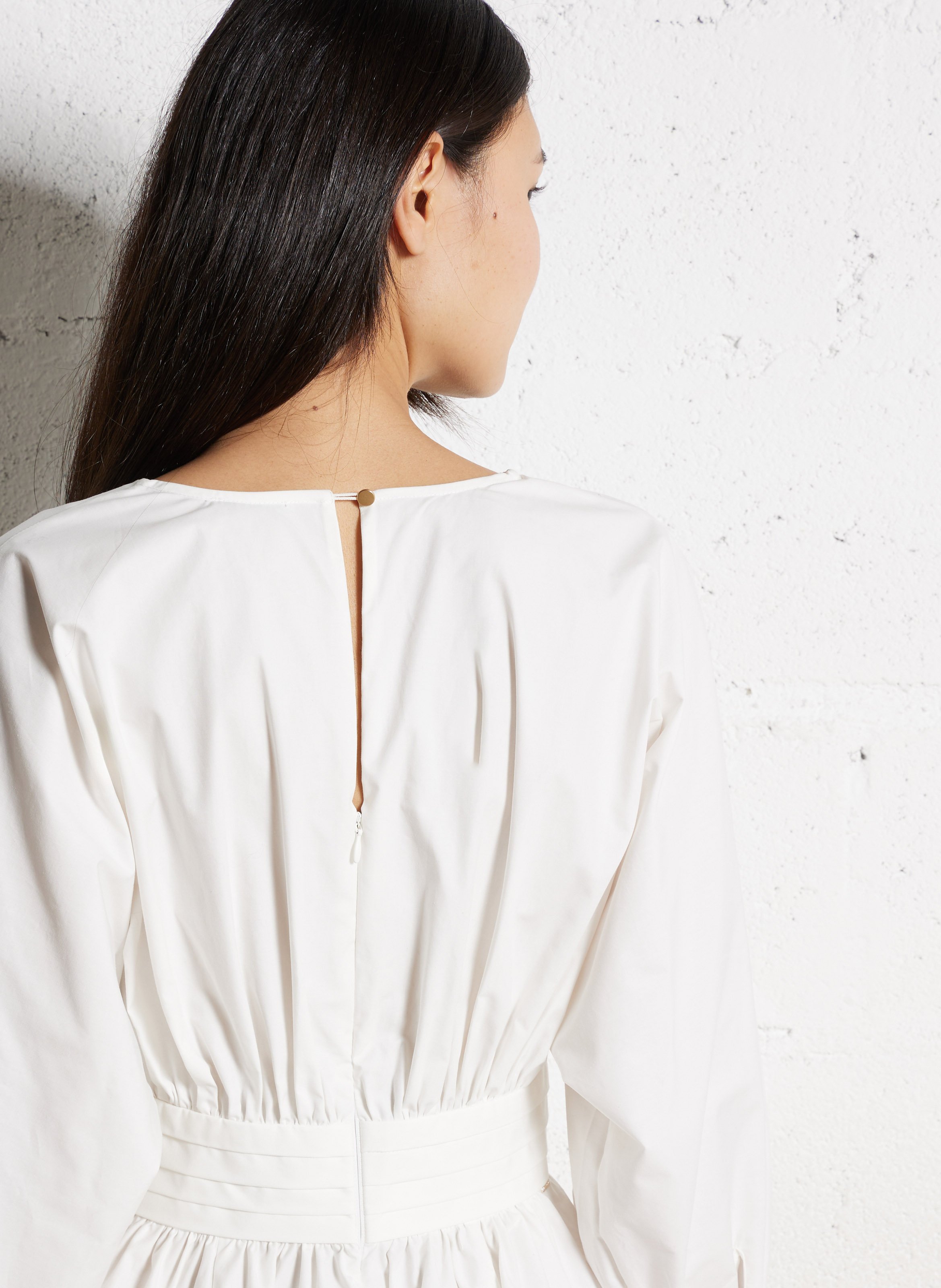 Robe courte col v plis plats en coton IKKS Blanc