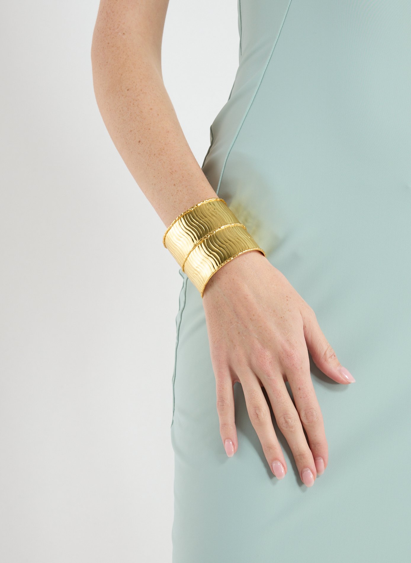 Manchette en laiton SYLVIA TOLEDANO Doré