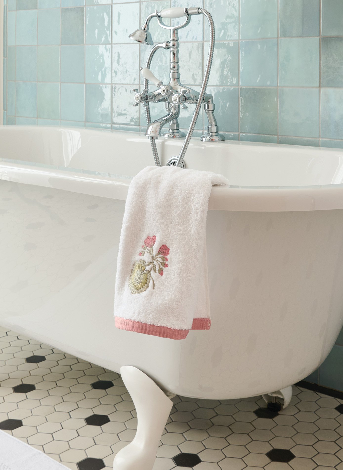 Serviette flanerie ANNE DE SOLENE Blanc