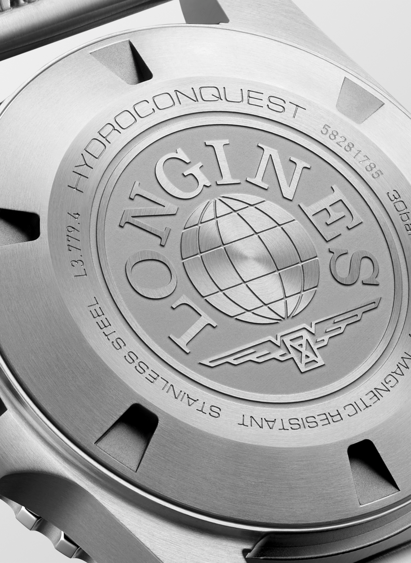 Montre quartz HydroConquest en acier inoxydable LONGINES Noir