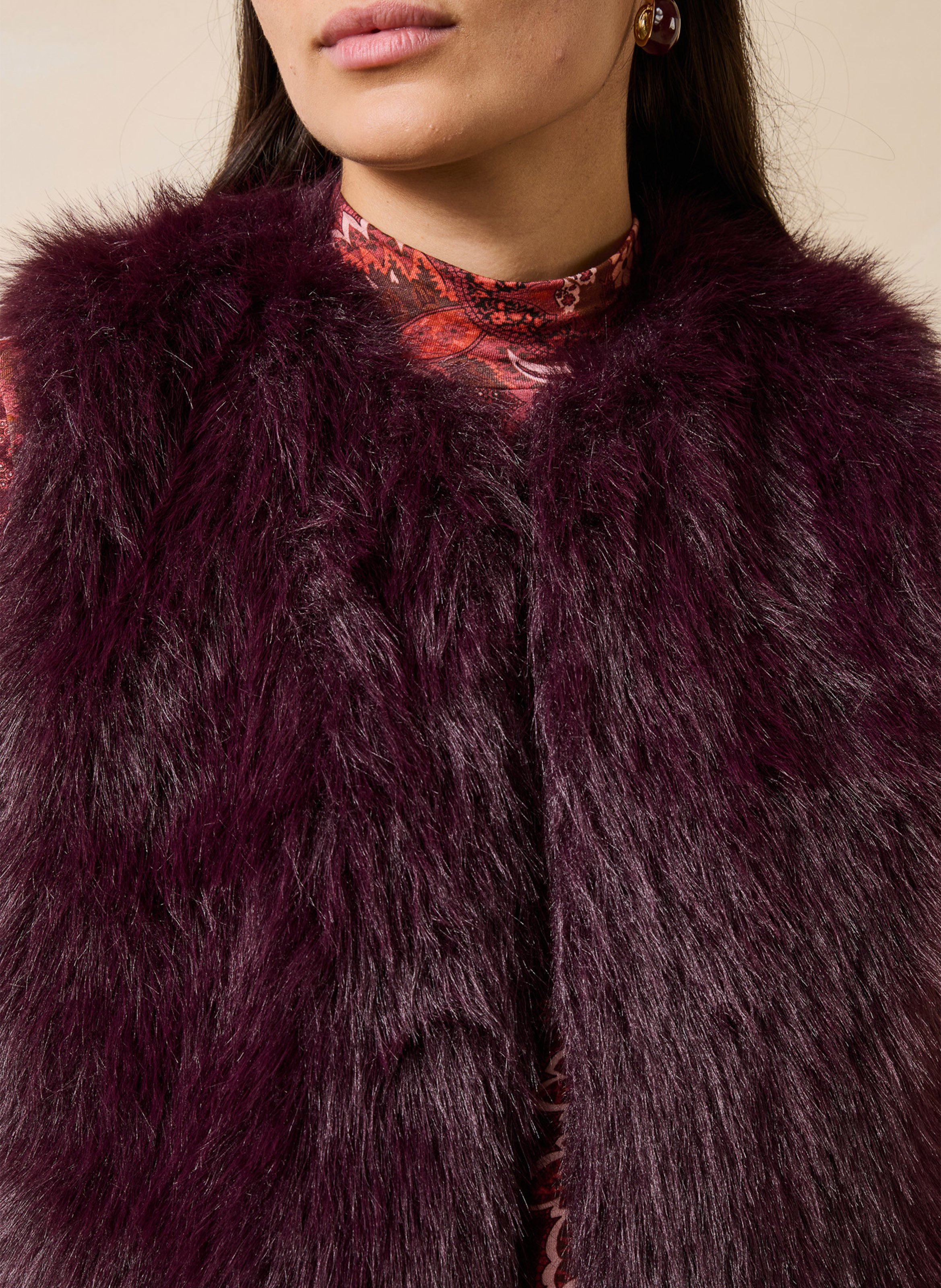 Veste droite sans manches effet fourrure LA FEE MARABOUTEE Violet