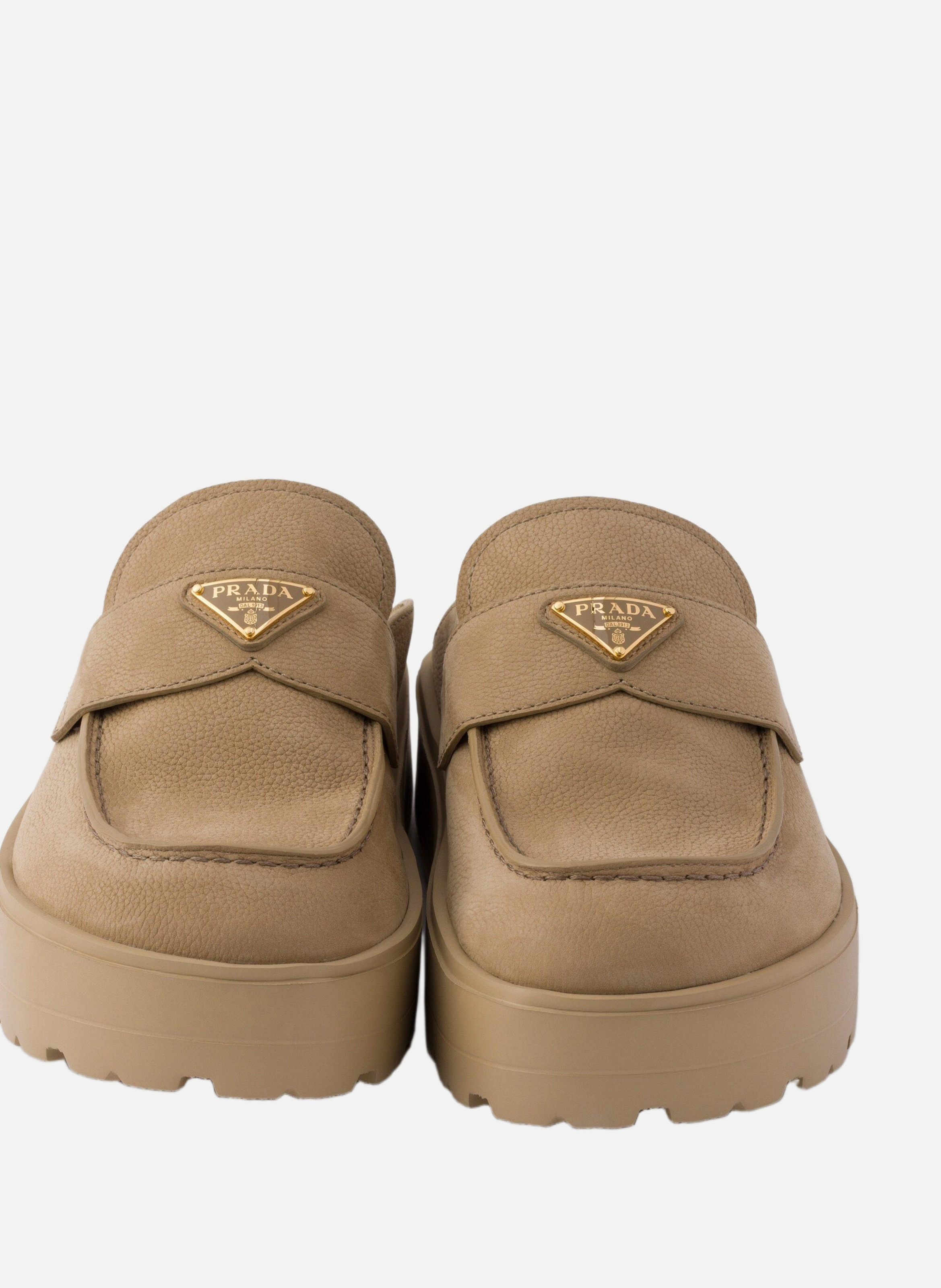 Mules à semelle plateforme en nubuck PRADA Beige