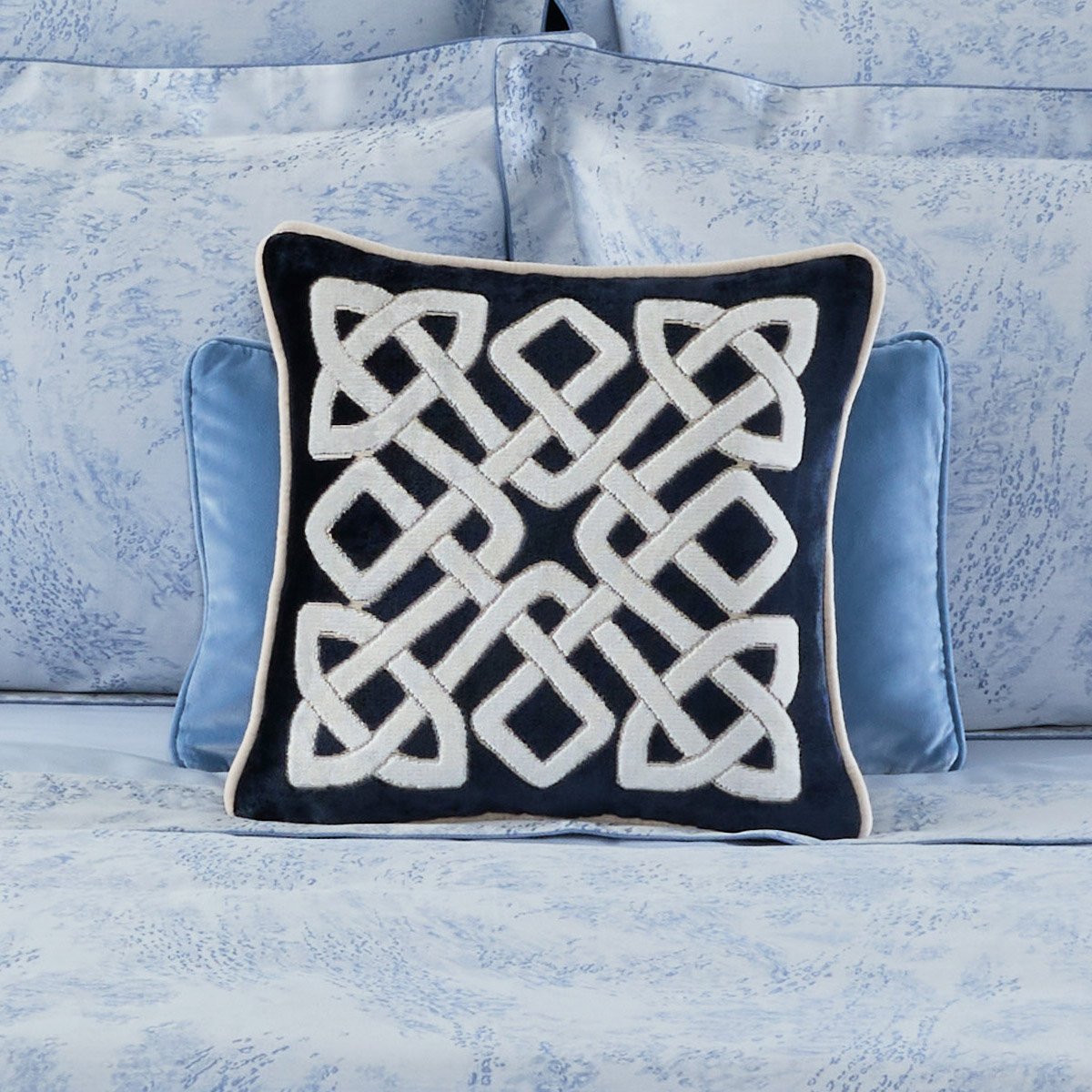 Housse de coussin en velours, entrelac YVES DELORME Bleu