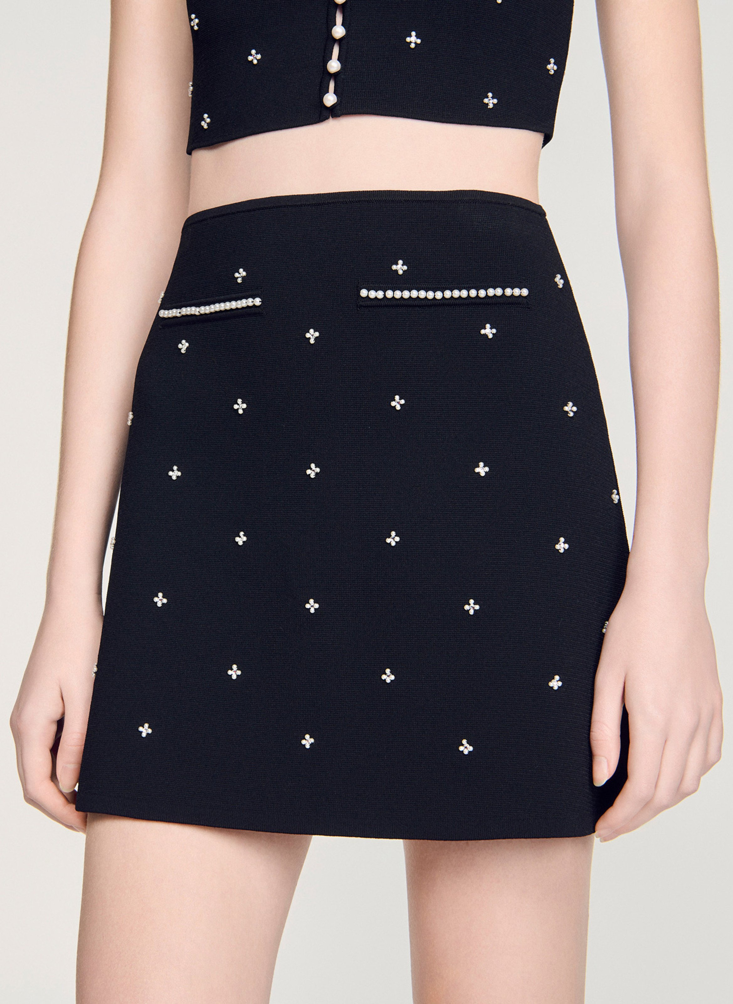 Jupe courte à strass SANDRO Noir