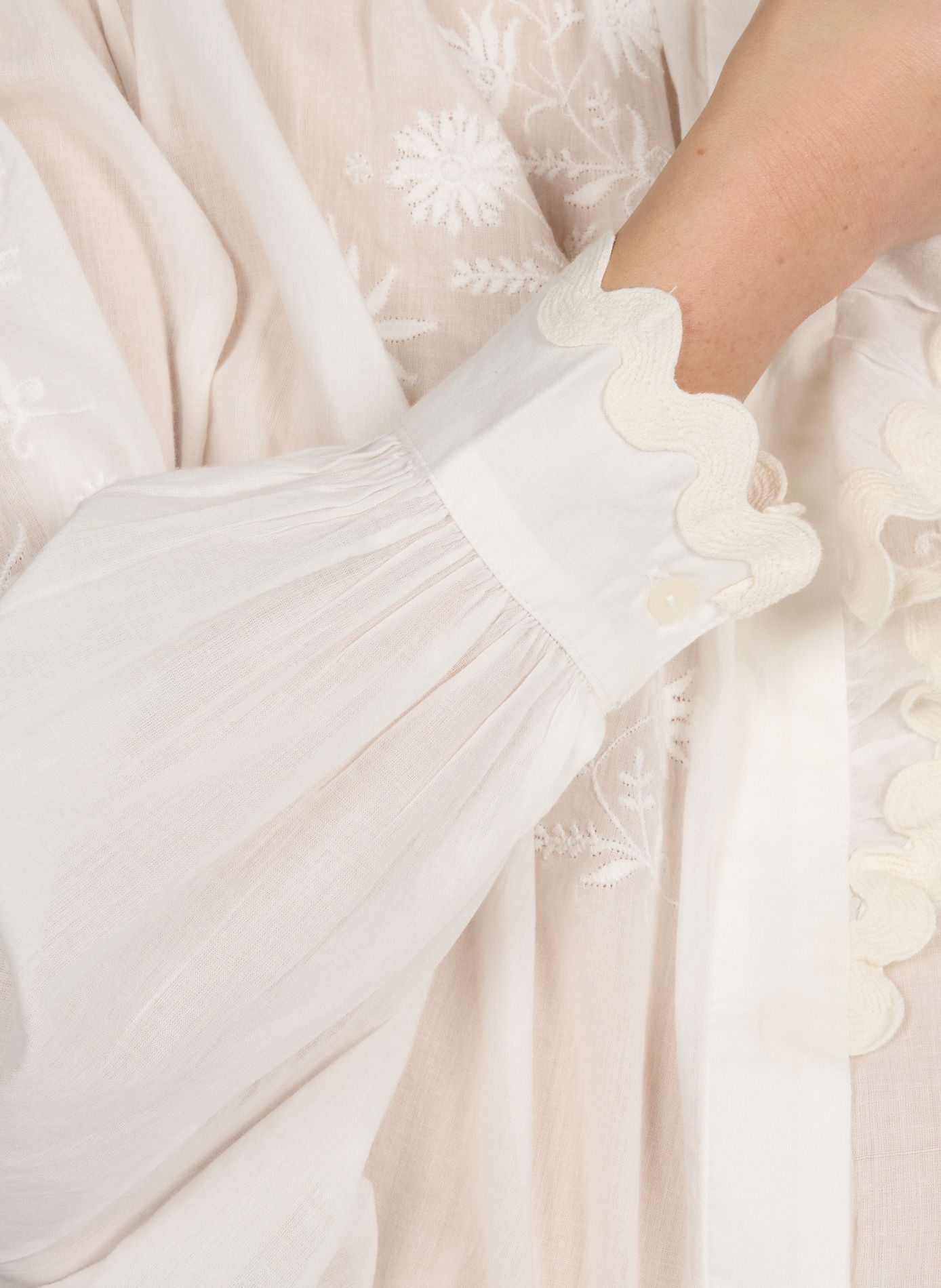 Shirt with flower embroideries in cotton LOUISE MISHA White