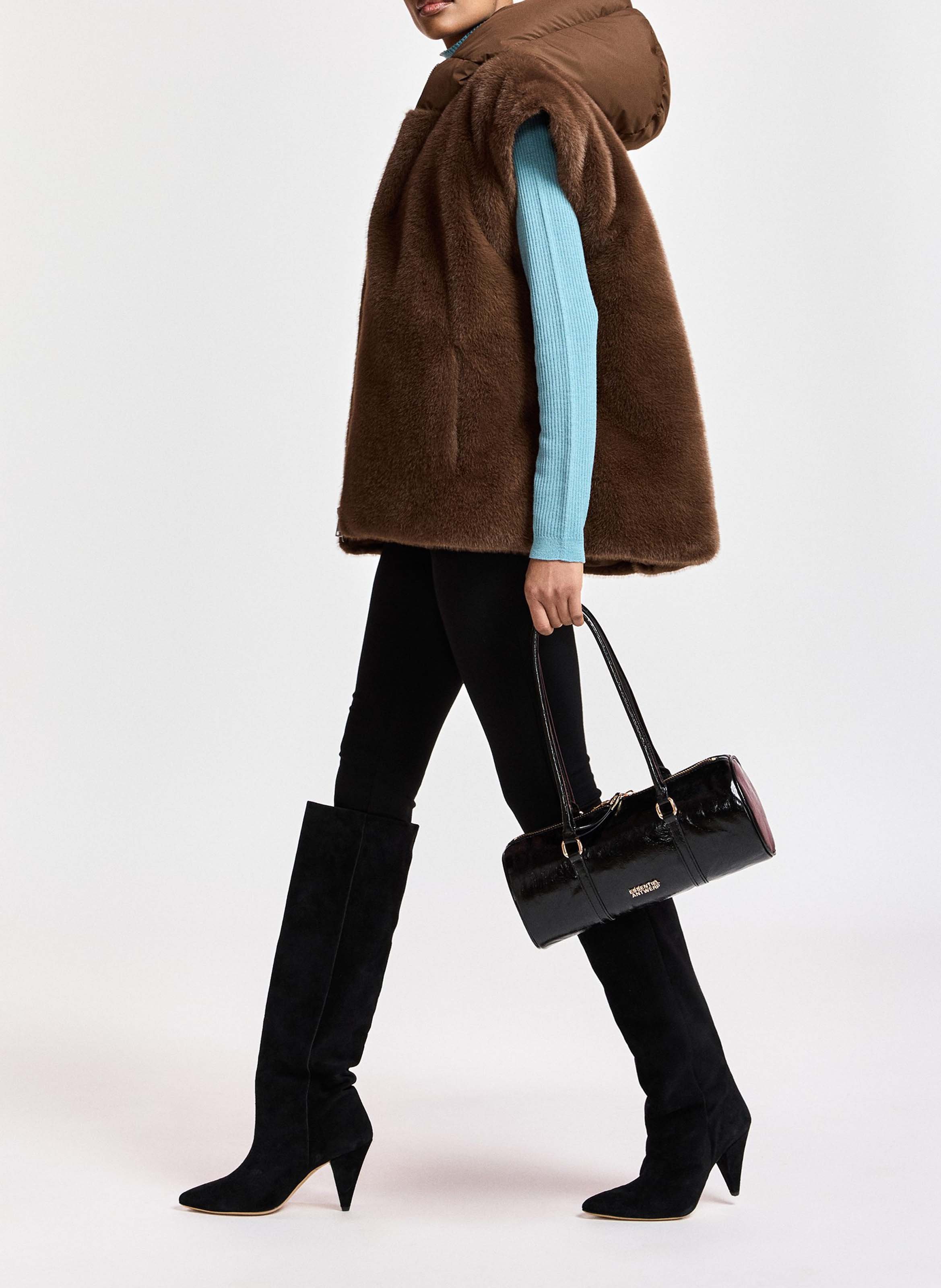 Veste oversize matelassée à fourrure synthétique kbeauty ESSENTIEL ANTWERP Marron