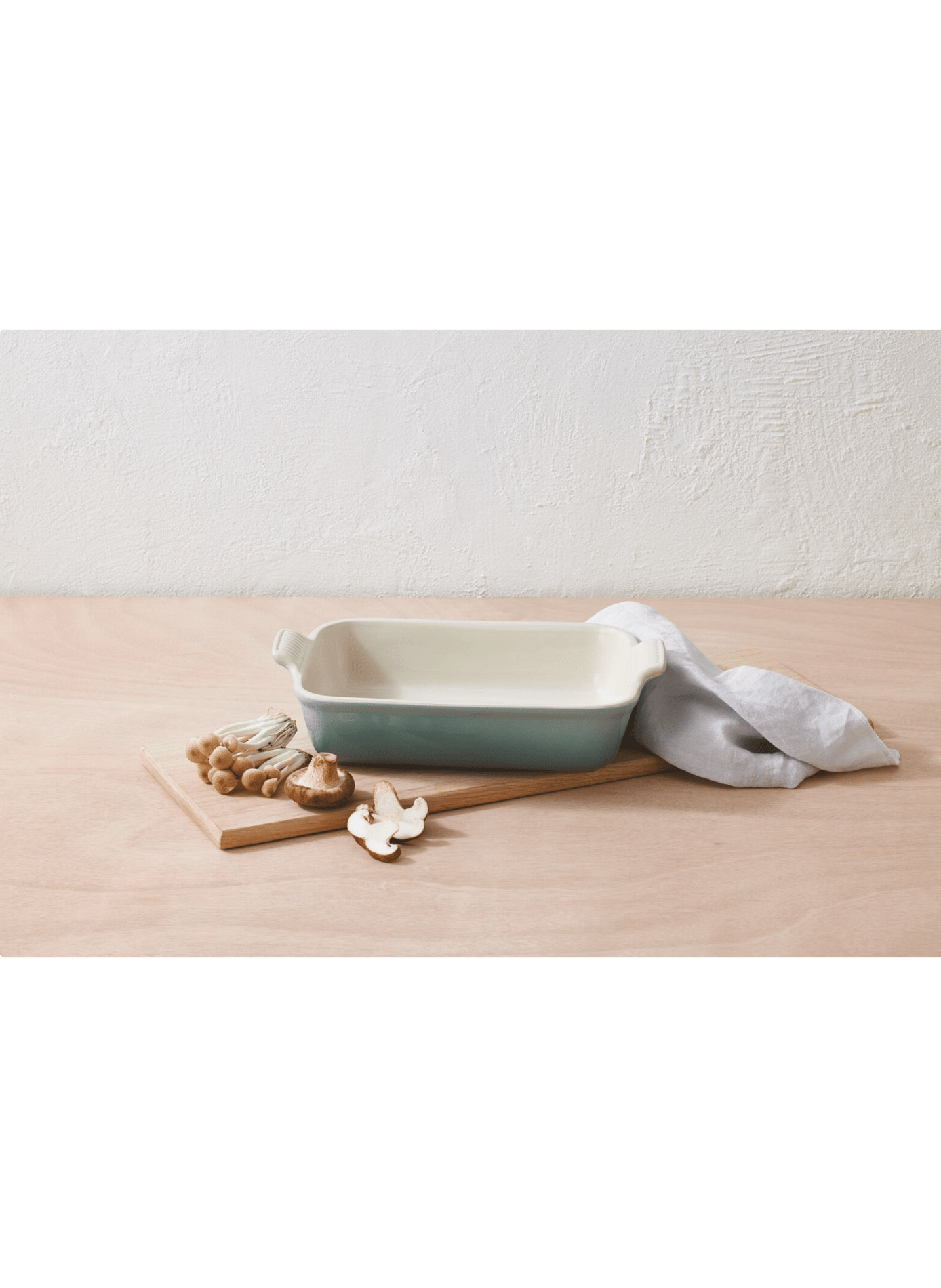 Rechteckige Erbsenplatte aus Keramik LE CREUSET Grau
