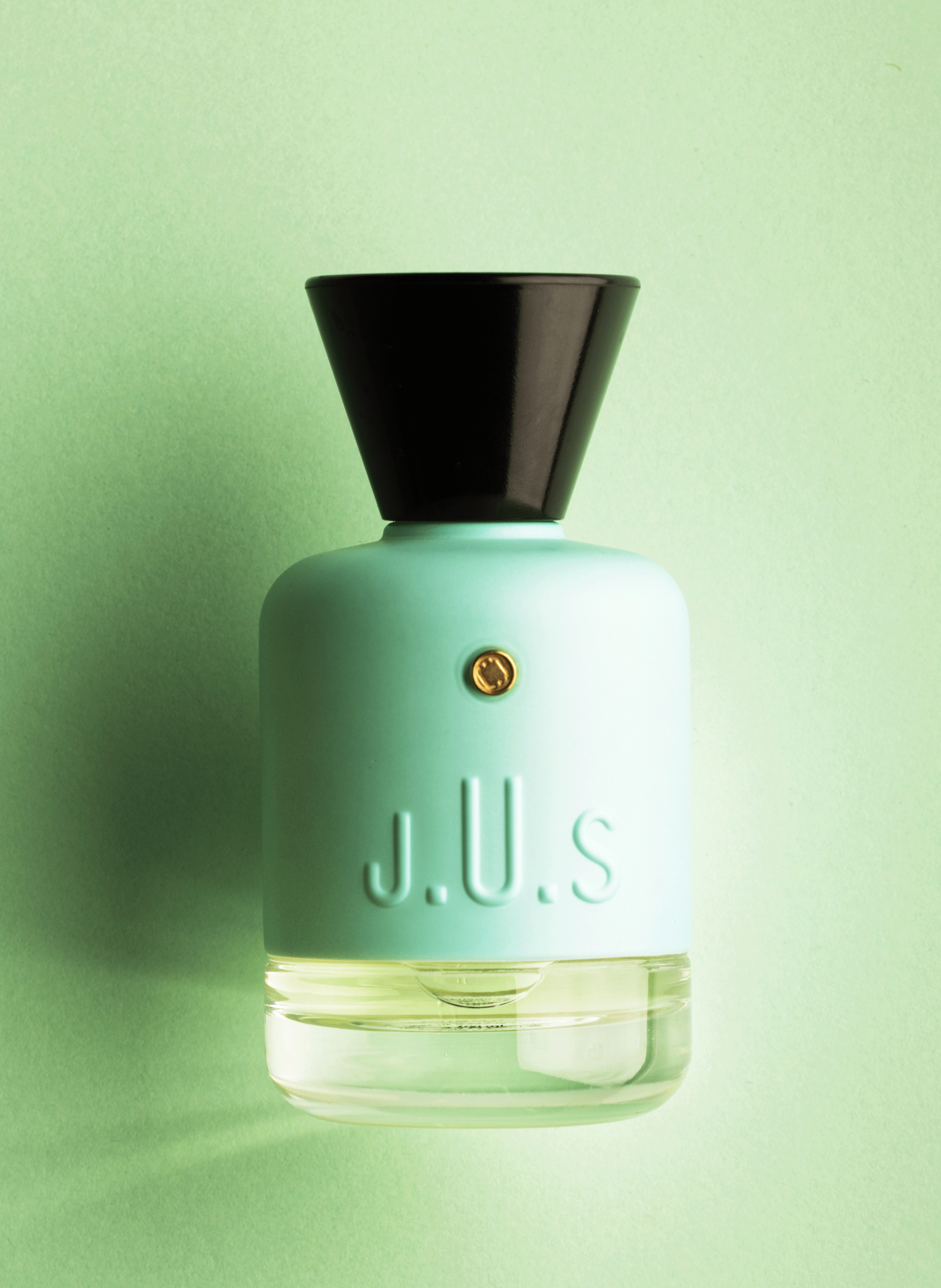 Ambraser perfume J.U.S No color