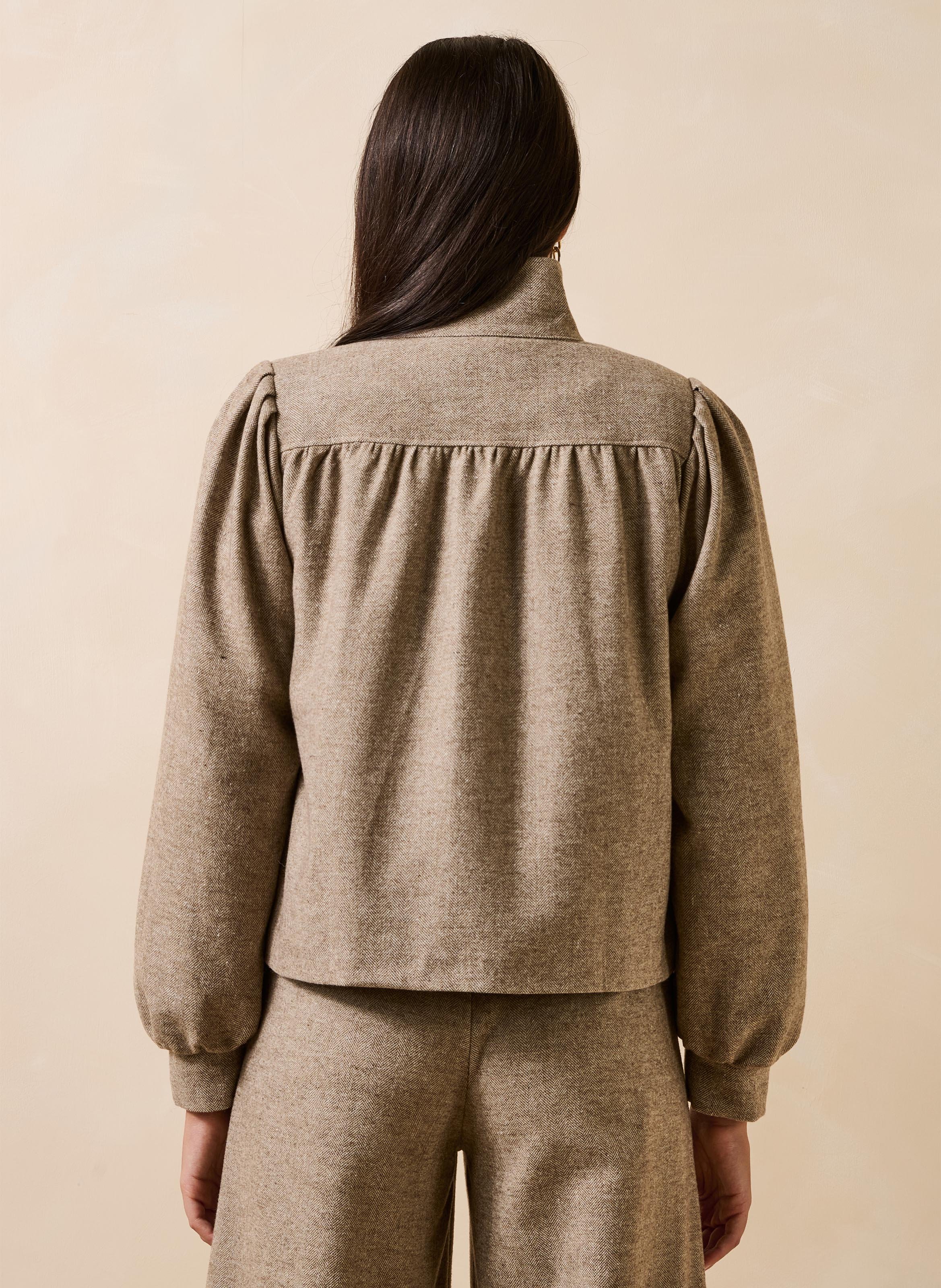 Recht tweed jasje met opstaande kraag en knoopsluiting LA FEE MARABOUTEE Beige