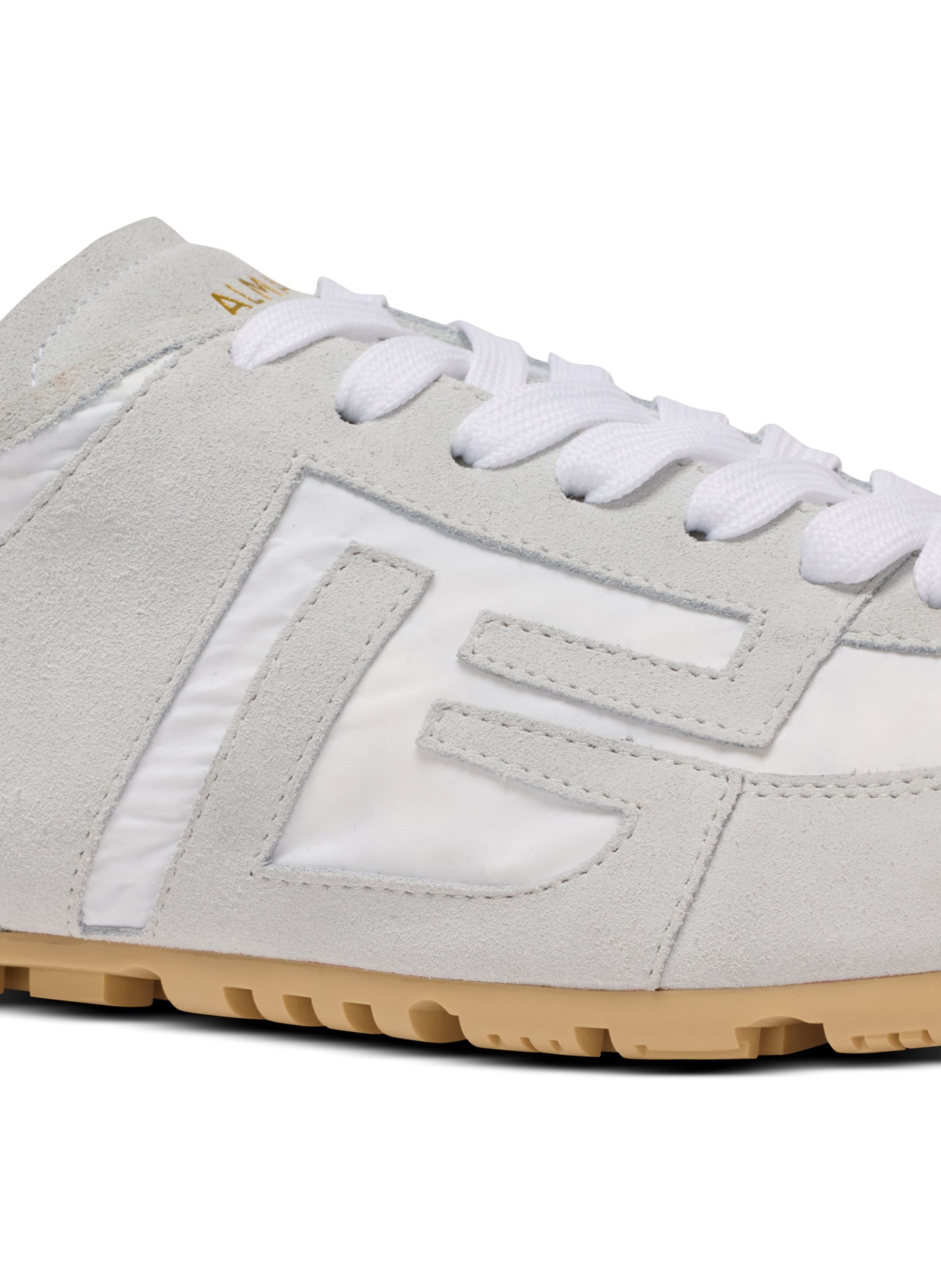Baskets racer 45 en daim et agneau BALMAIN Blanc