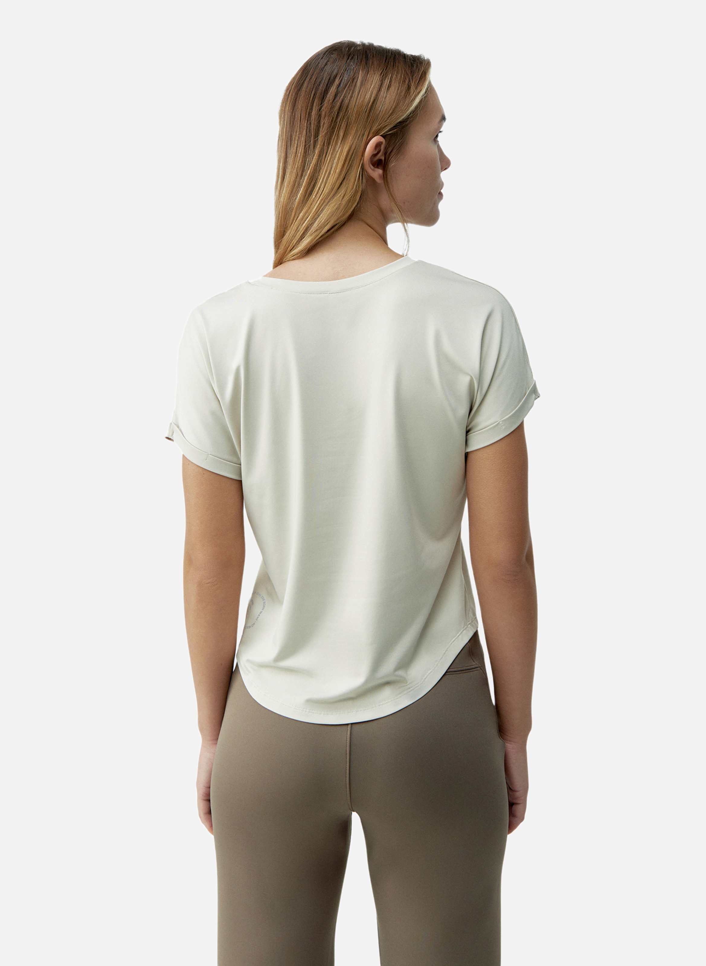 T-shirt de sport performance manches courtes azami BORN LIVING YOGA Blanc