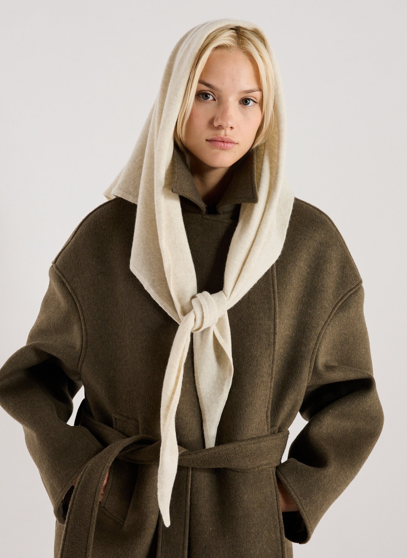 Wool-blend scarf Beige